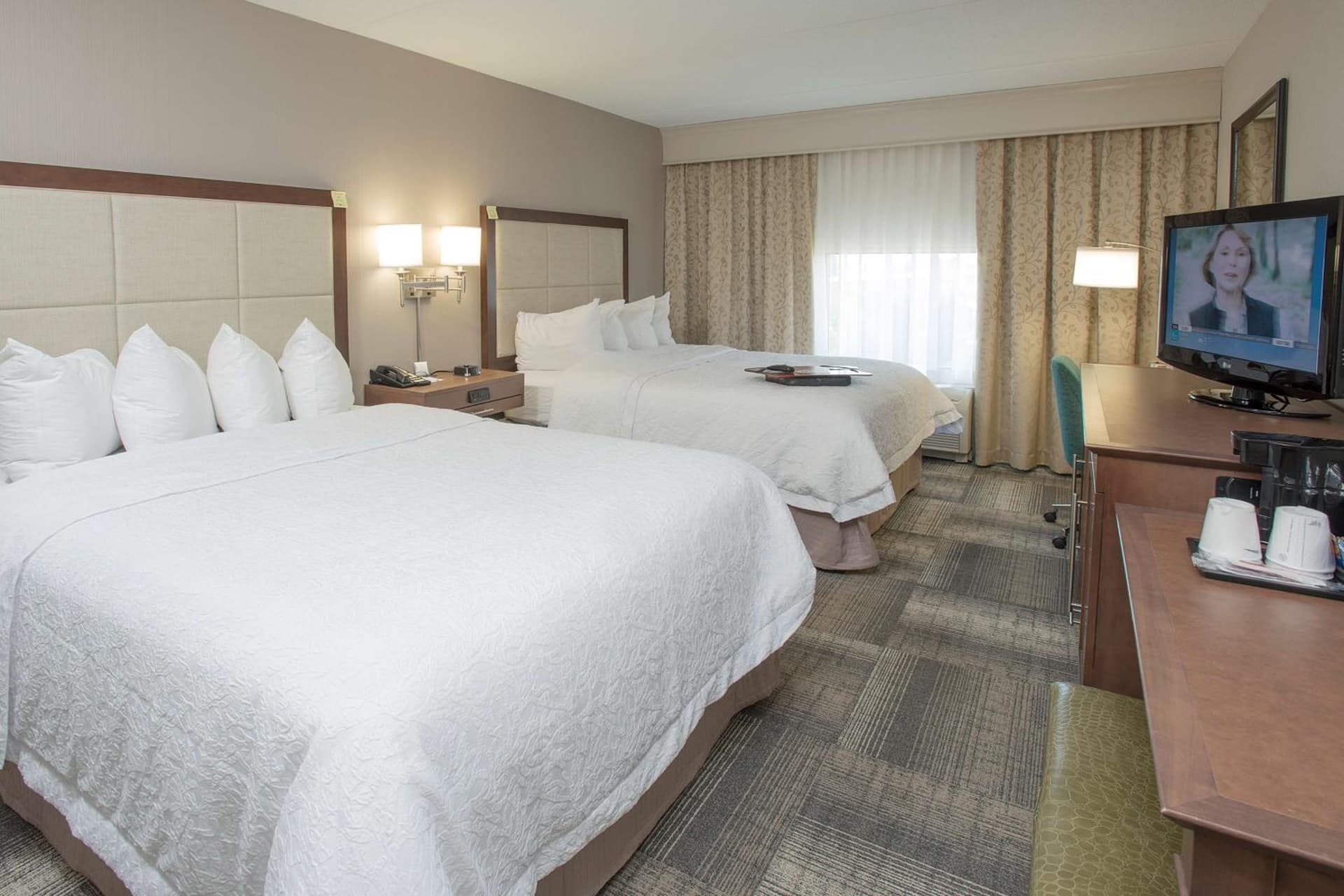 Hampton Inn & Suites Cincinnati-Union Centre gallery photo in West Chester, OH — image 51