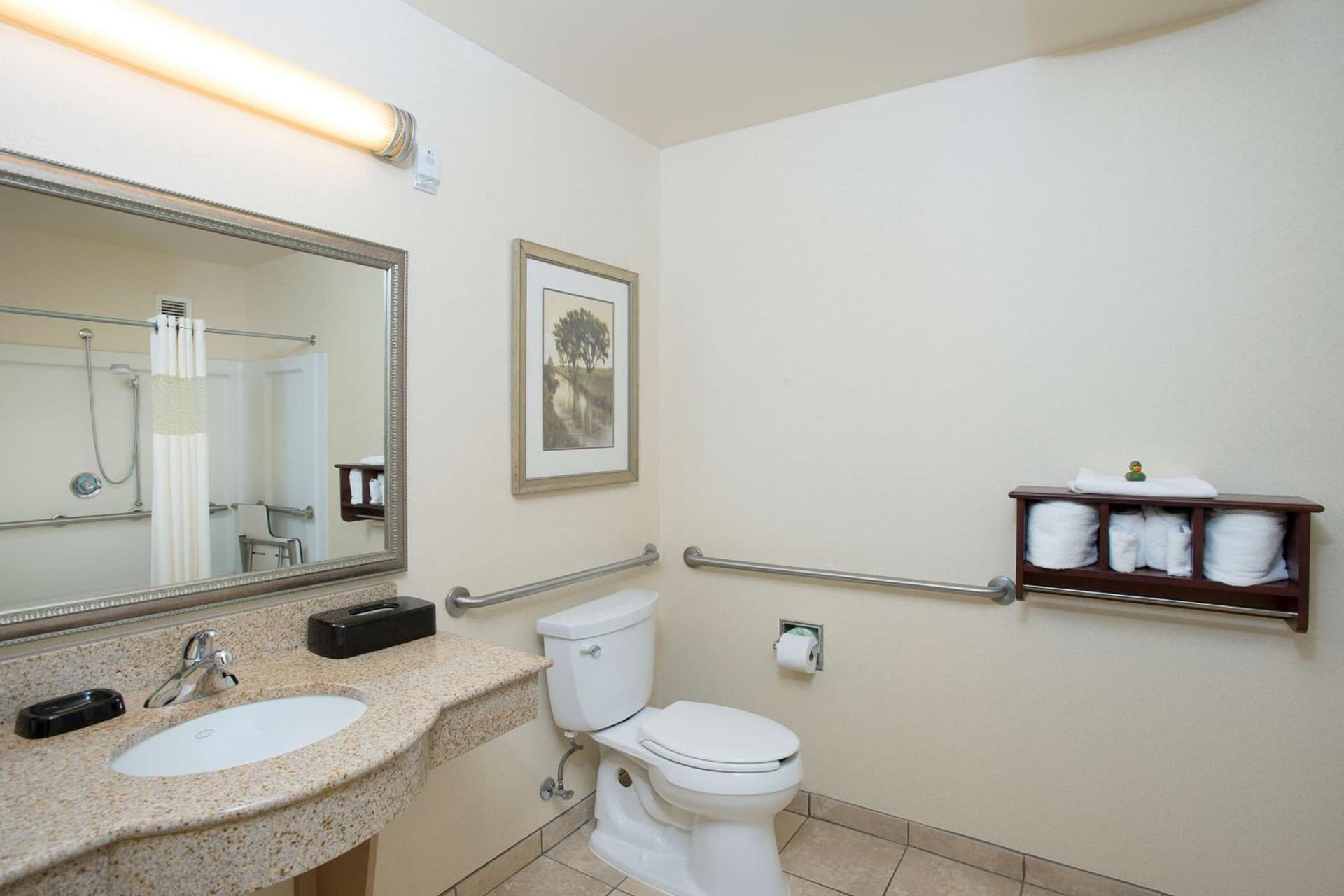 Hampton Inn & Suites Cincinnati-Union Centre gallery photo in West Chester, OH — image 50