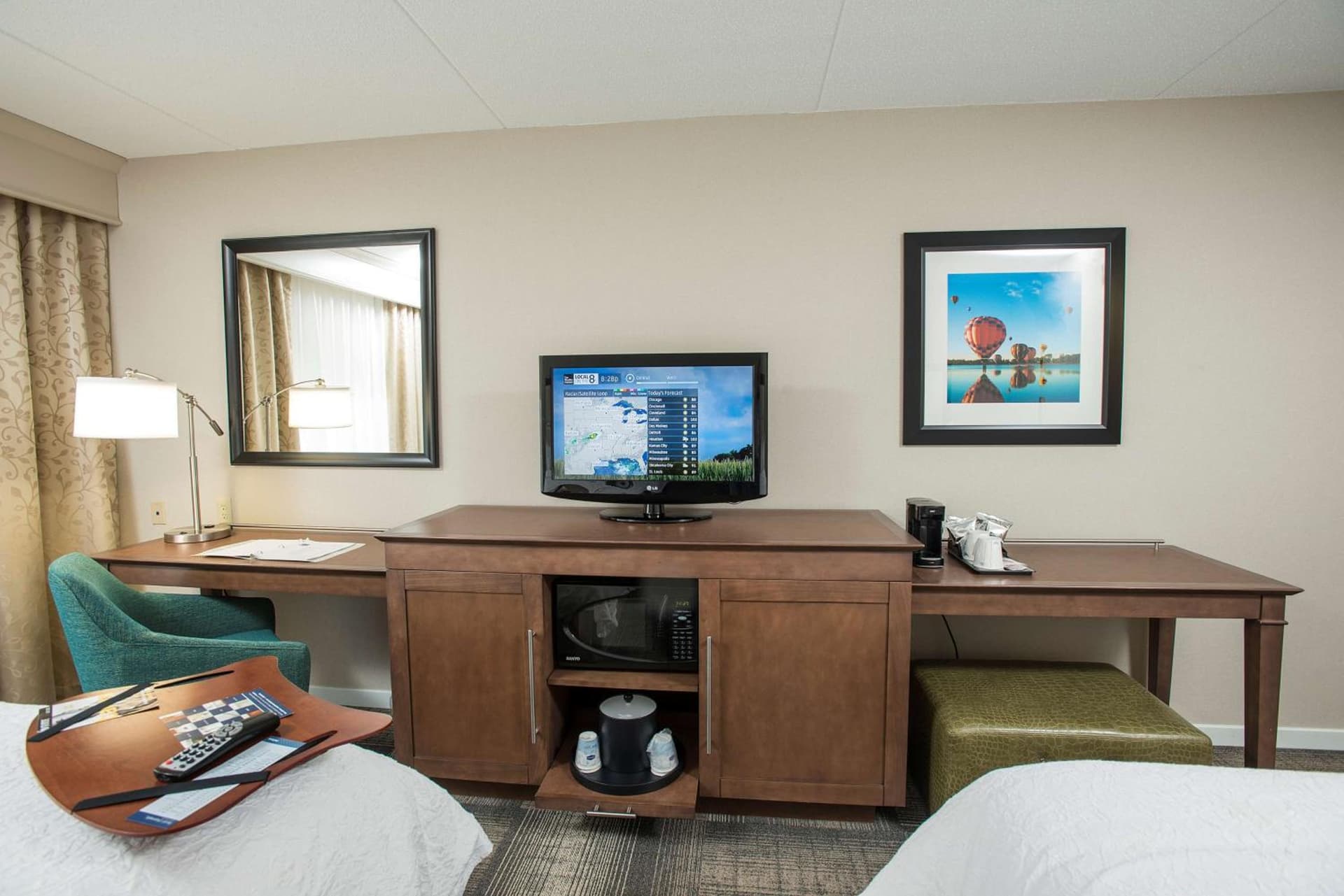 Hampton Inn & Suites Cincinnati-Union Centre gallery photo in West Chester, OH — image 54