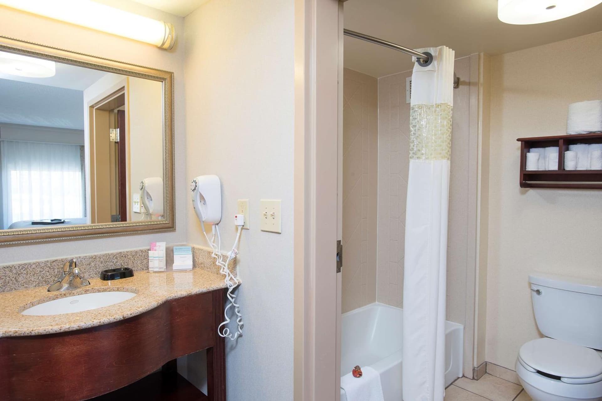 Hampton Inn & Suites Cincinnati-Union Centre property views in West Chester, OH — gallery photo 3
