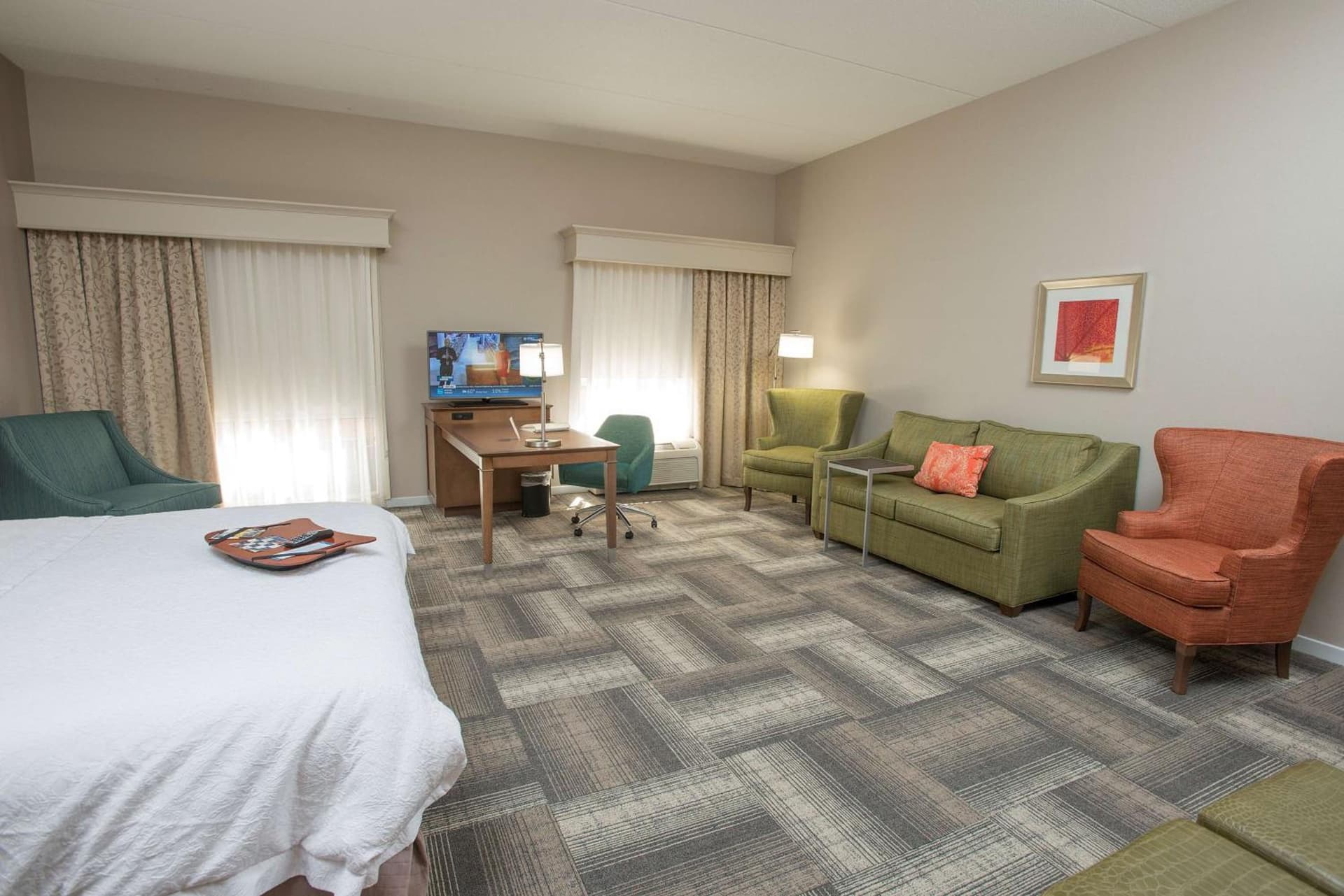 Hampton Inn & Suites Cincinnati-Union Centre gallery photo in West Chester, OH — image 12