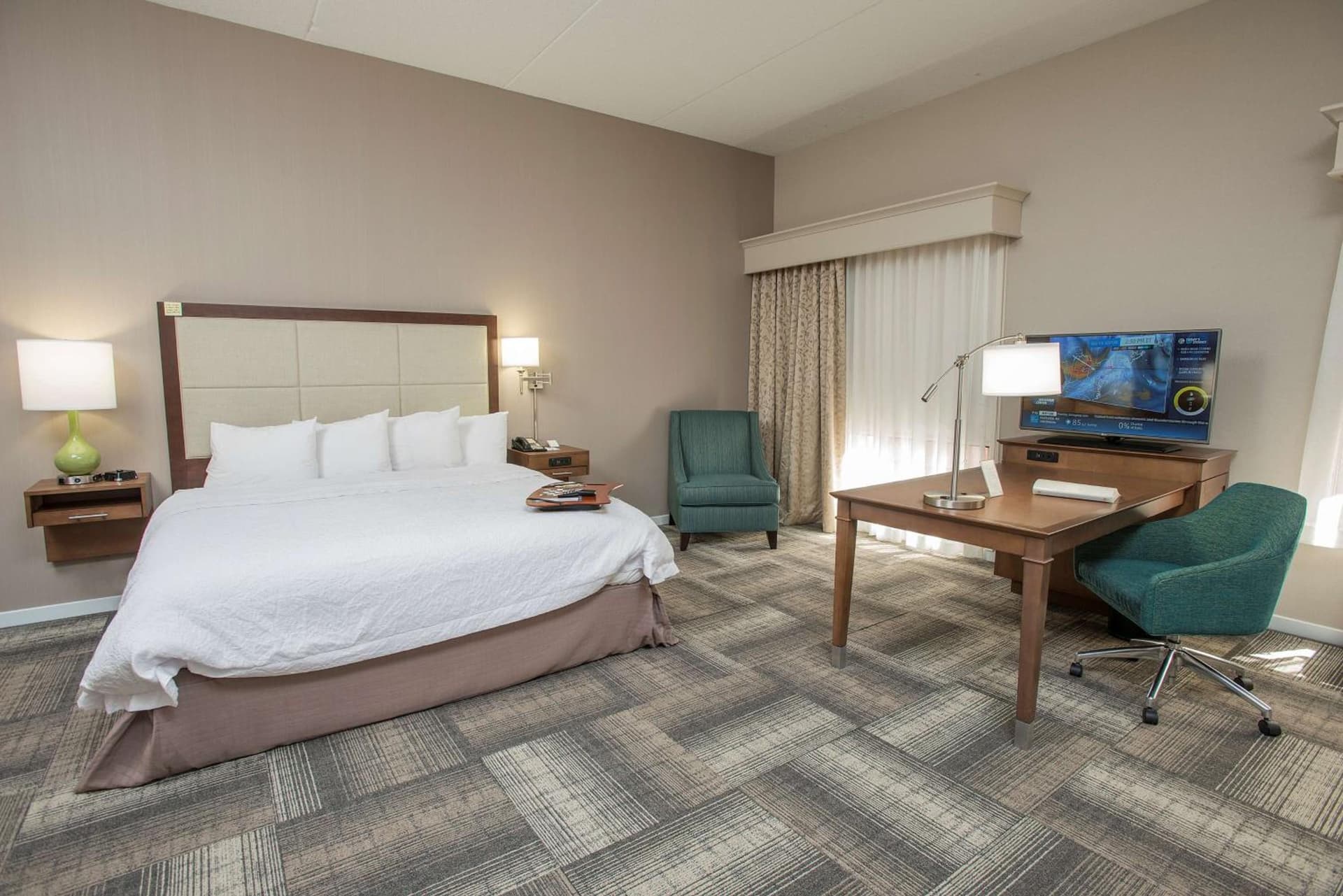 Hampton Inn & Suites Cincinnati-Union Centre gallery photo in West Chester, OH — image 27