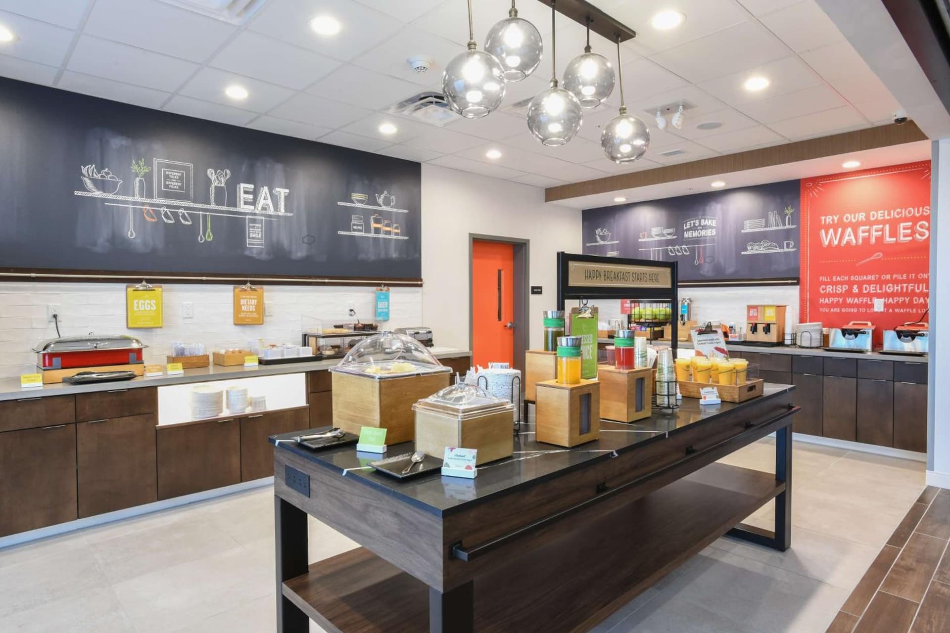 Hampton Inn & Suites Cincinnati Liberty Township gallery photo in West Chester, OH — image 57