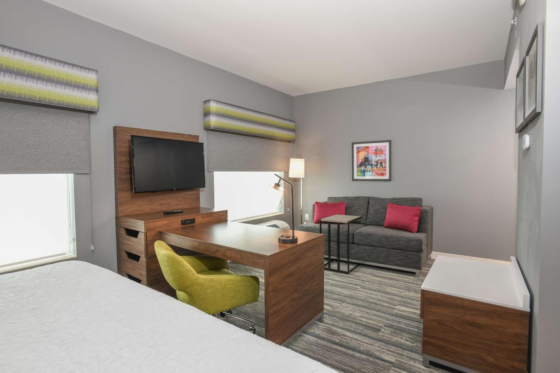 Hampton Inn & Suites Cincinnati Liberty Township gallery photo in West Chester, OH — image 50