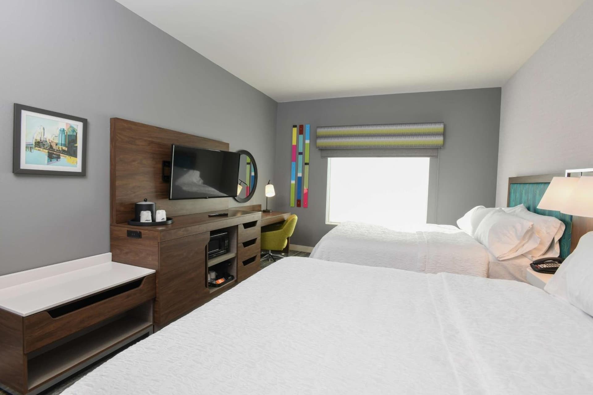 Hampton Inn & Suites Cincinnati Liberty Township gallery photo in West Chester, OH — image 7