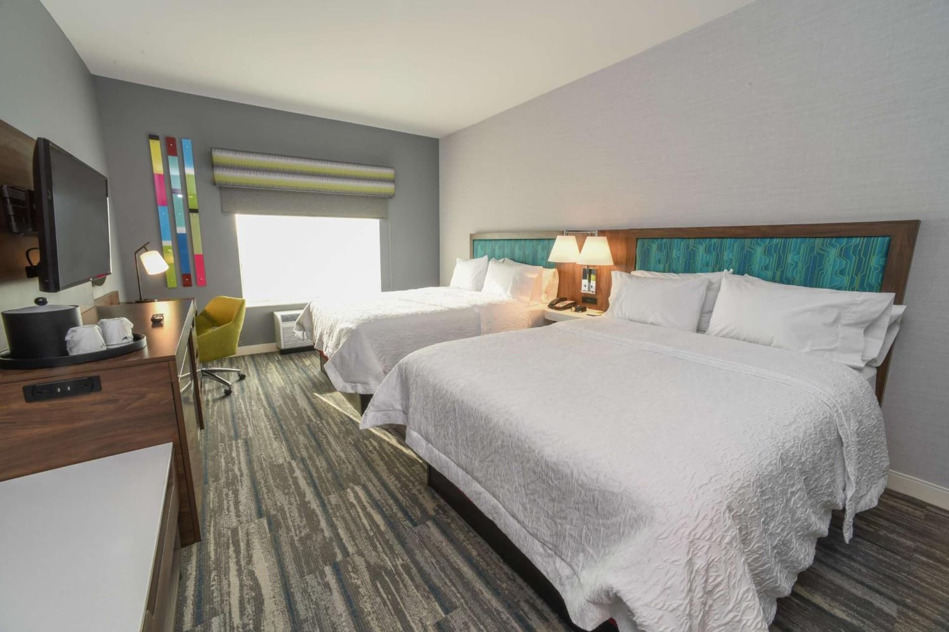 Hampton Inn & Suites Cincinnati Liberty Township gallery photo in West Chester, OH — image 25