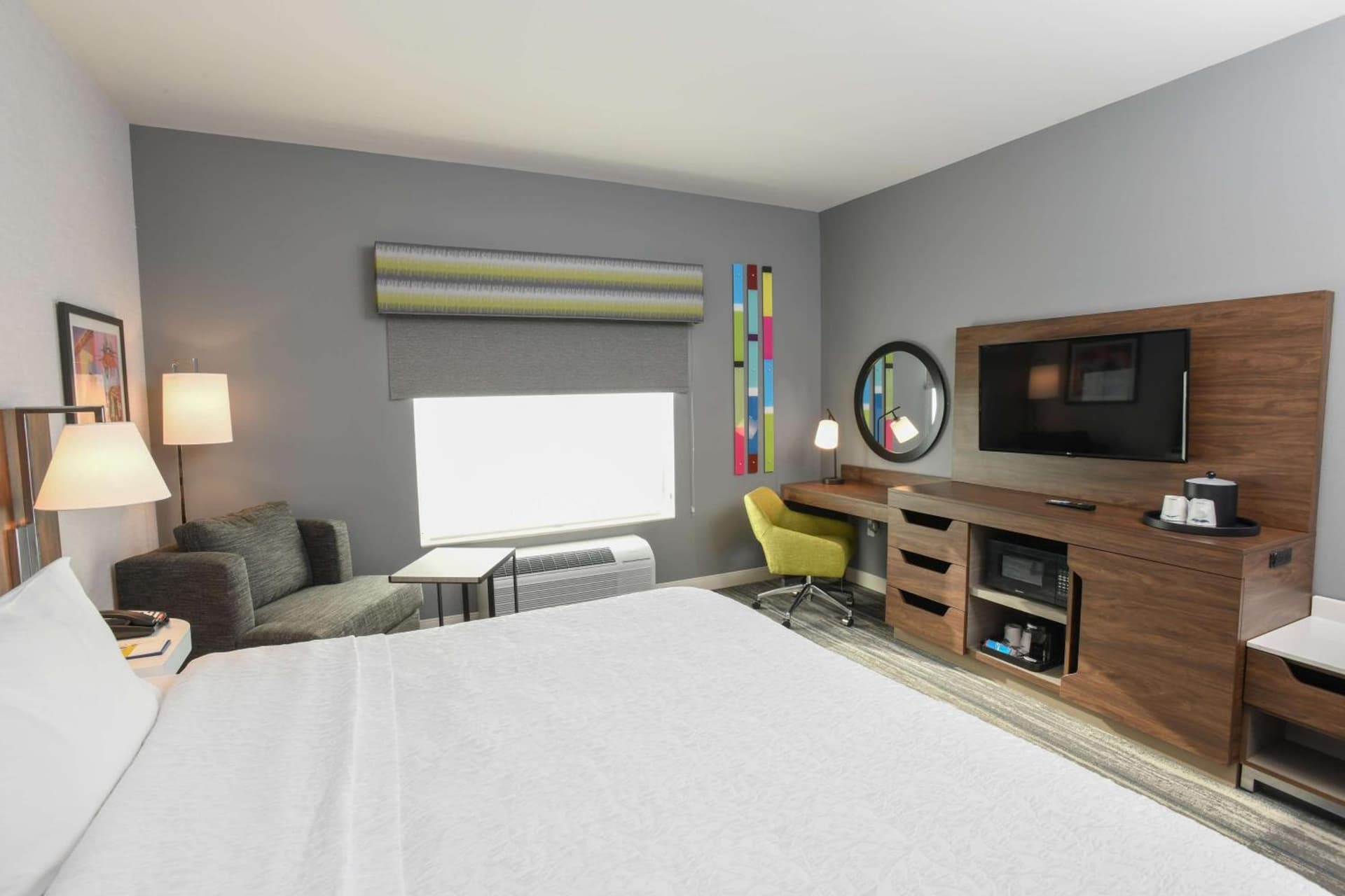 Hampton Inn & Suites Cincinnati Liberty Township gallery photo in West Chester, OH — image 36