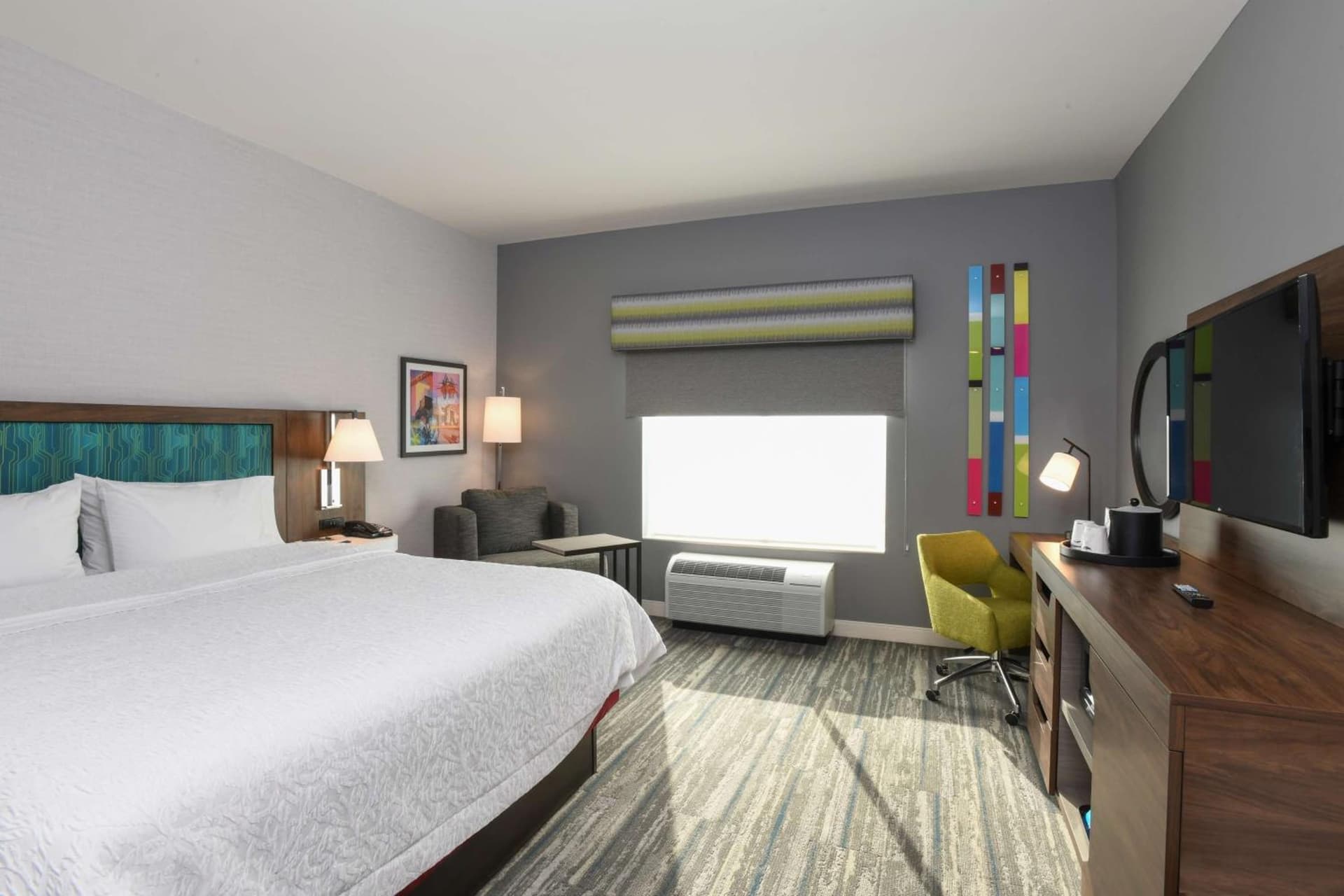 Hampton Inn & Suites Cincinnati Liberty Township gallery photo in West Chester, OH — image 28