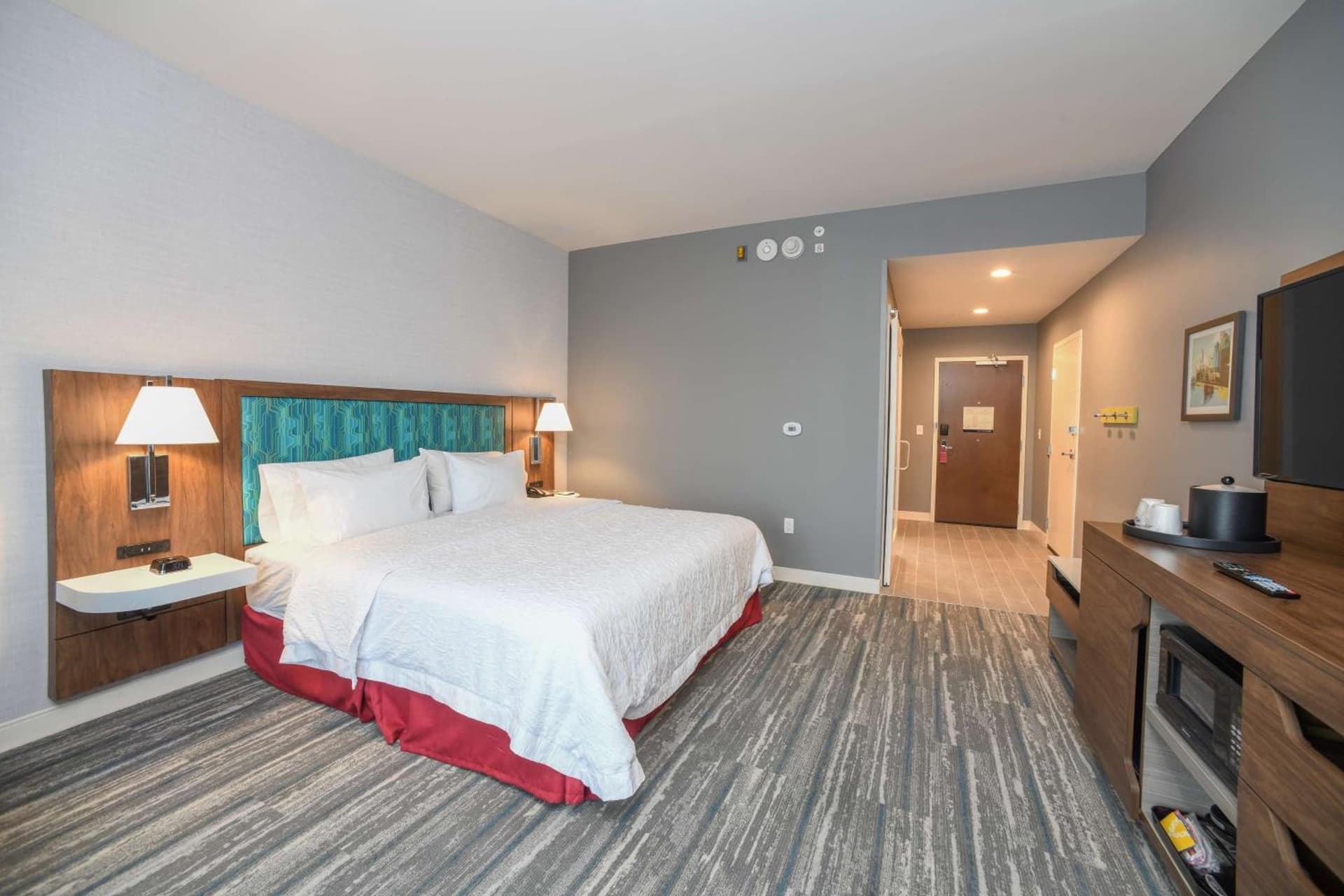 Hampton Inn & Suites Cincinnati Liberty Township gallery photo in West Chester, OH — image 37