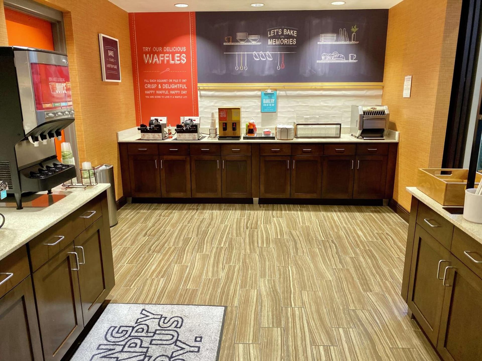 Hampton Inn & Suites - DeLand gallery photo in DeLand, FL — image 35