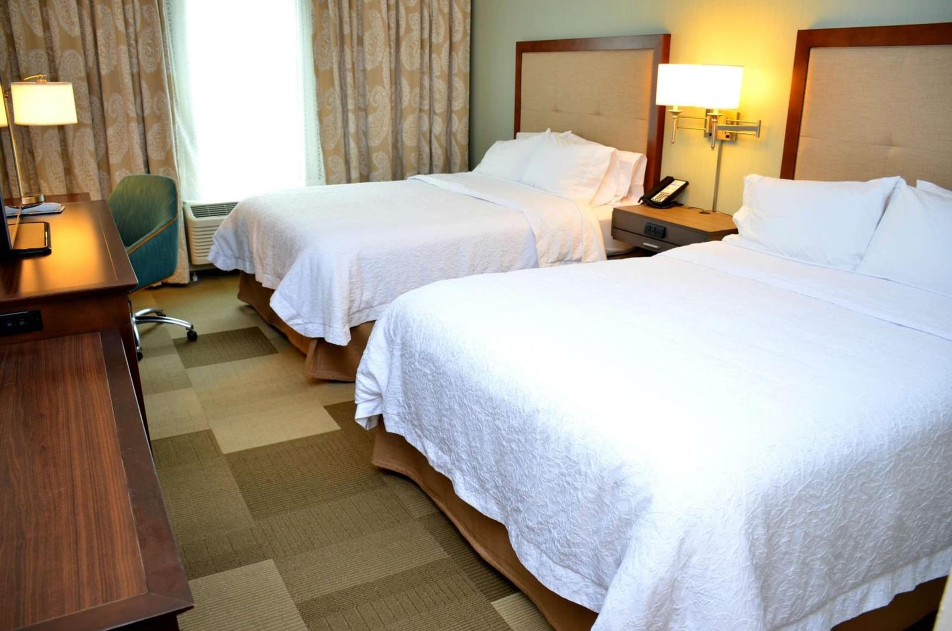 Hampton Inn & Suites - DeLand gallery photo in DeLand, FL — image 55