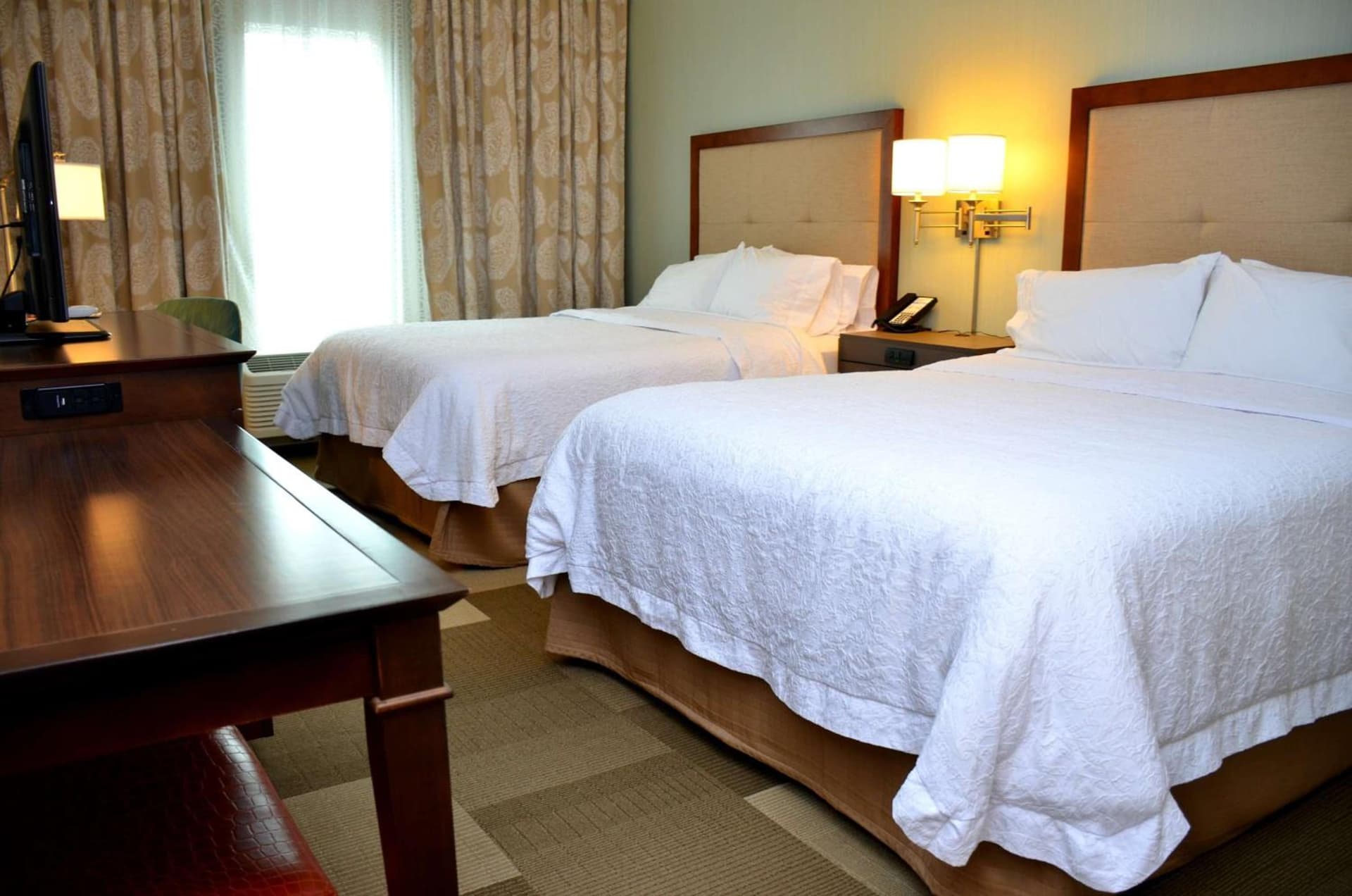 Hampton Inn & Suites - DeLand gallery photo in DeLand, FL — image 25