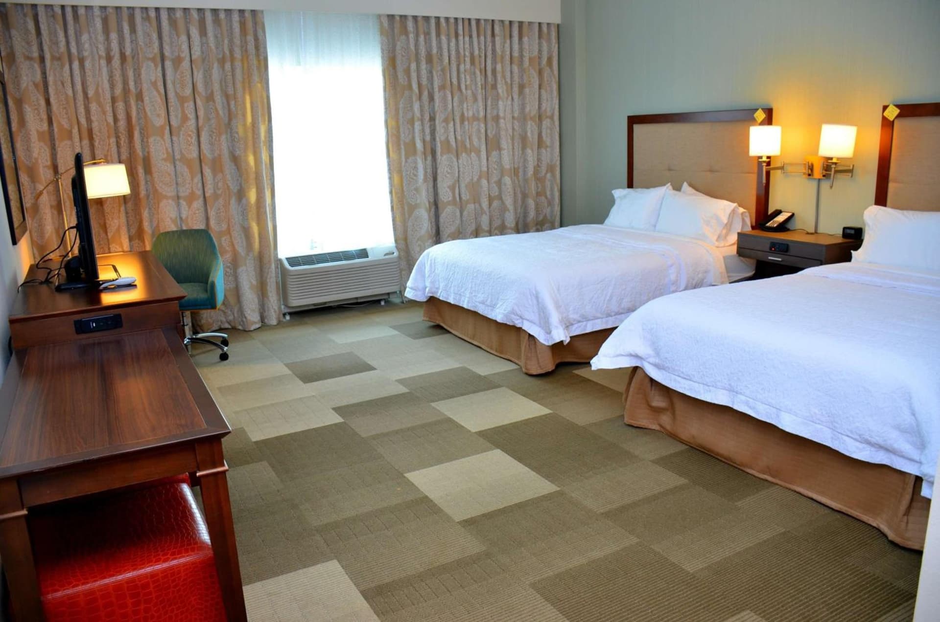 Hampton Inn & Suites - DeLand gallery photo in DeLand, FL — image 27