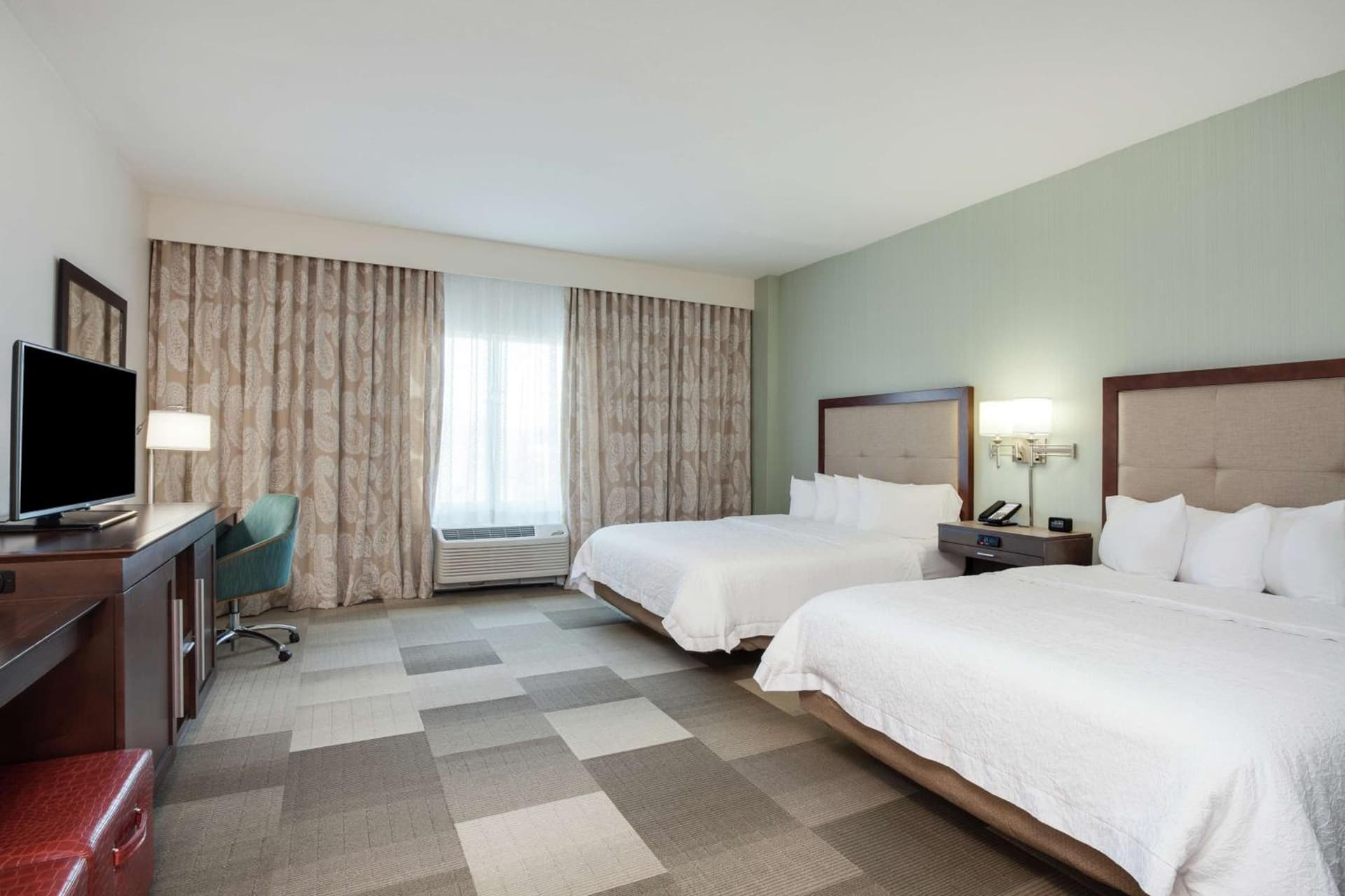 Hampton Inn & Suites - DeLand gallery photo in DeLand, FL — image 15
