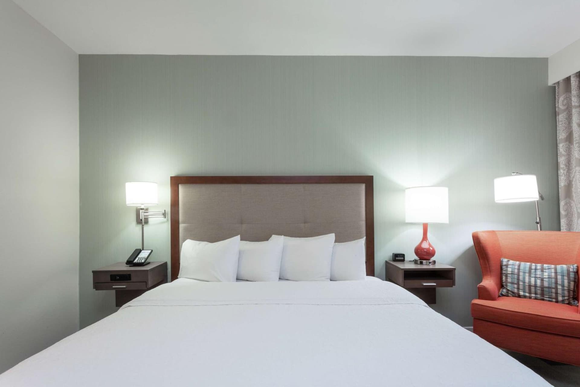 Hampton Inn & Suites - DeLand gallery photo in DeLand, FL — image 49