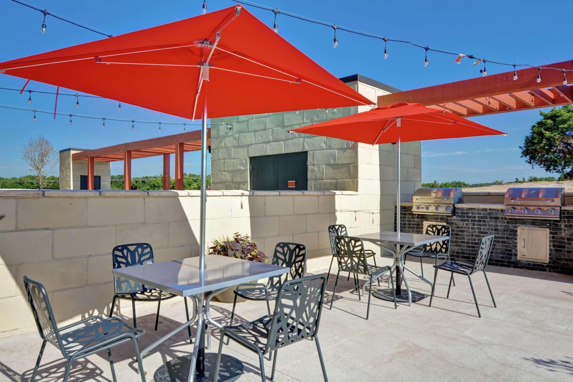 Home2 Suites By Hilton McKinney interior in McKinney, TX — gallery photo 2