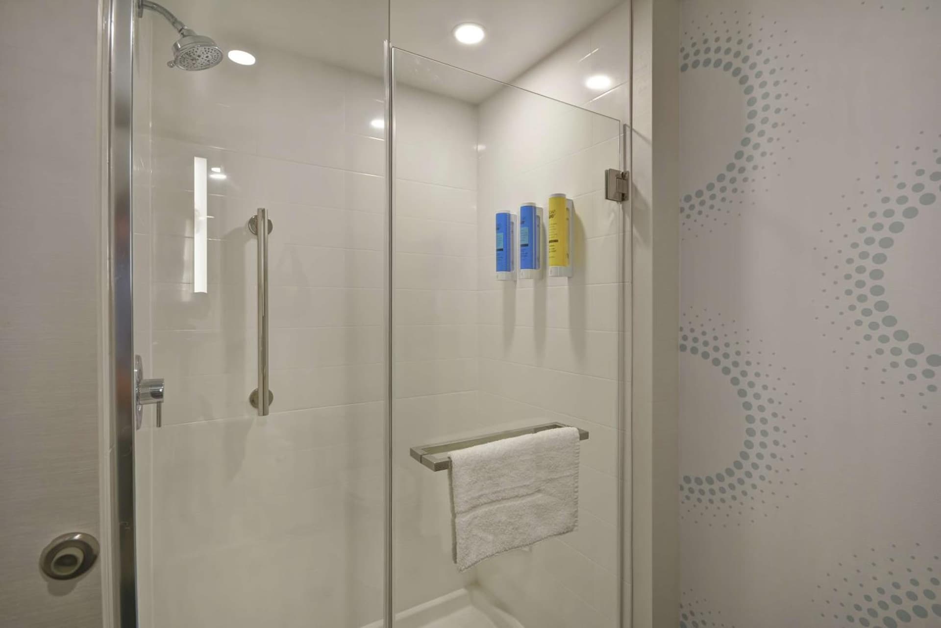 Tru By Hilton Beavercreek Dayton gallery photo in Fairborn, OH — image 9