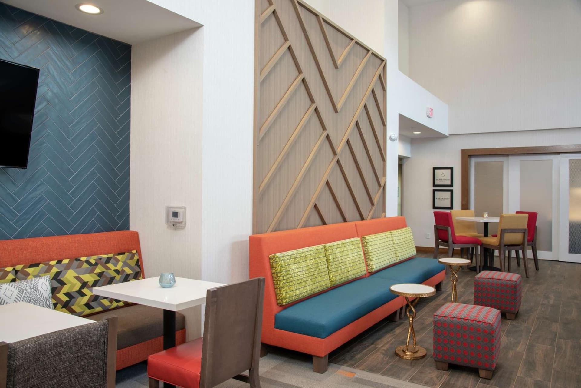 Hampton Inn & Suites Xenia Dayton gallery photo in Xenia, OH — image 25