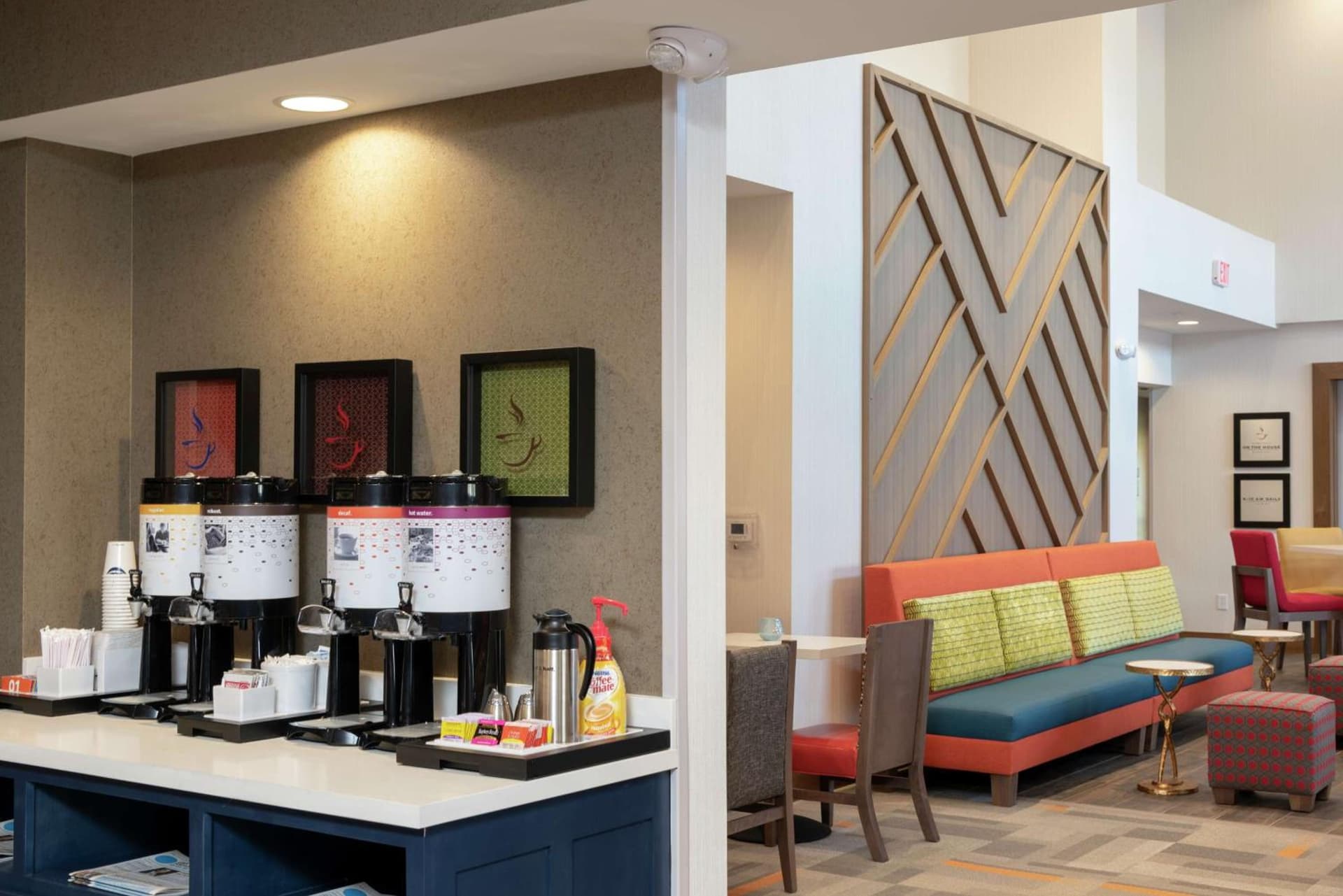 Hampton Inn & Suites Xenia Dayton gallery photo in Xenia, OH — image 15