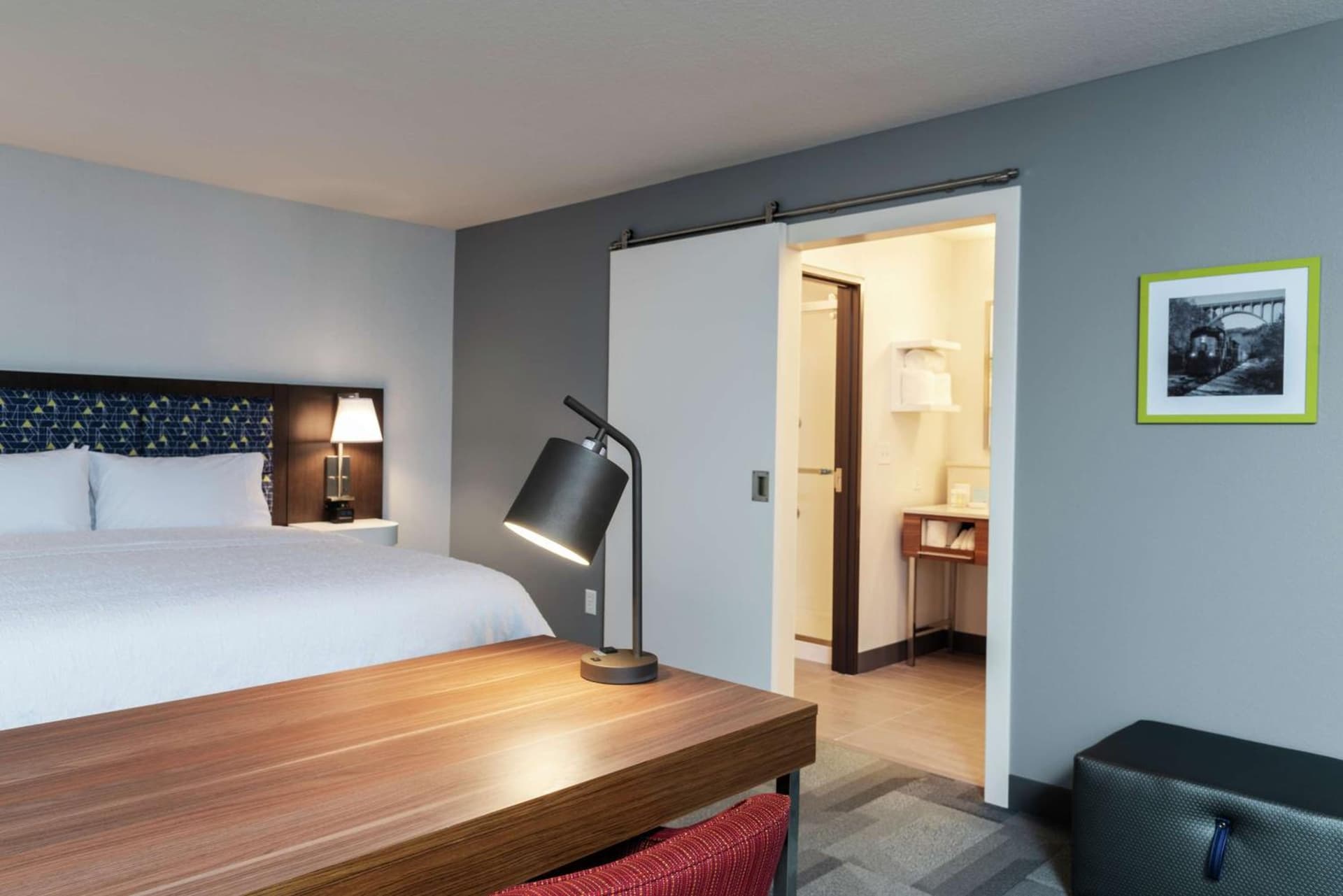 Hampton Inn & Suites Xenia Dayton gallery photo in Xenia, OH — image 17