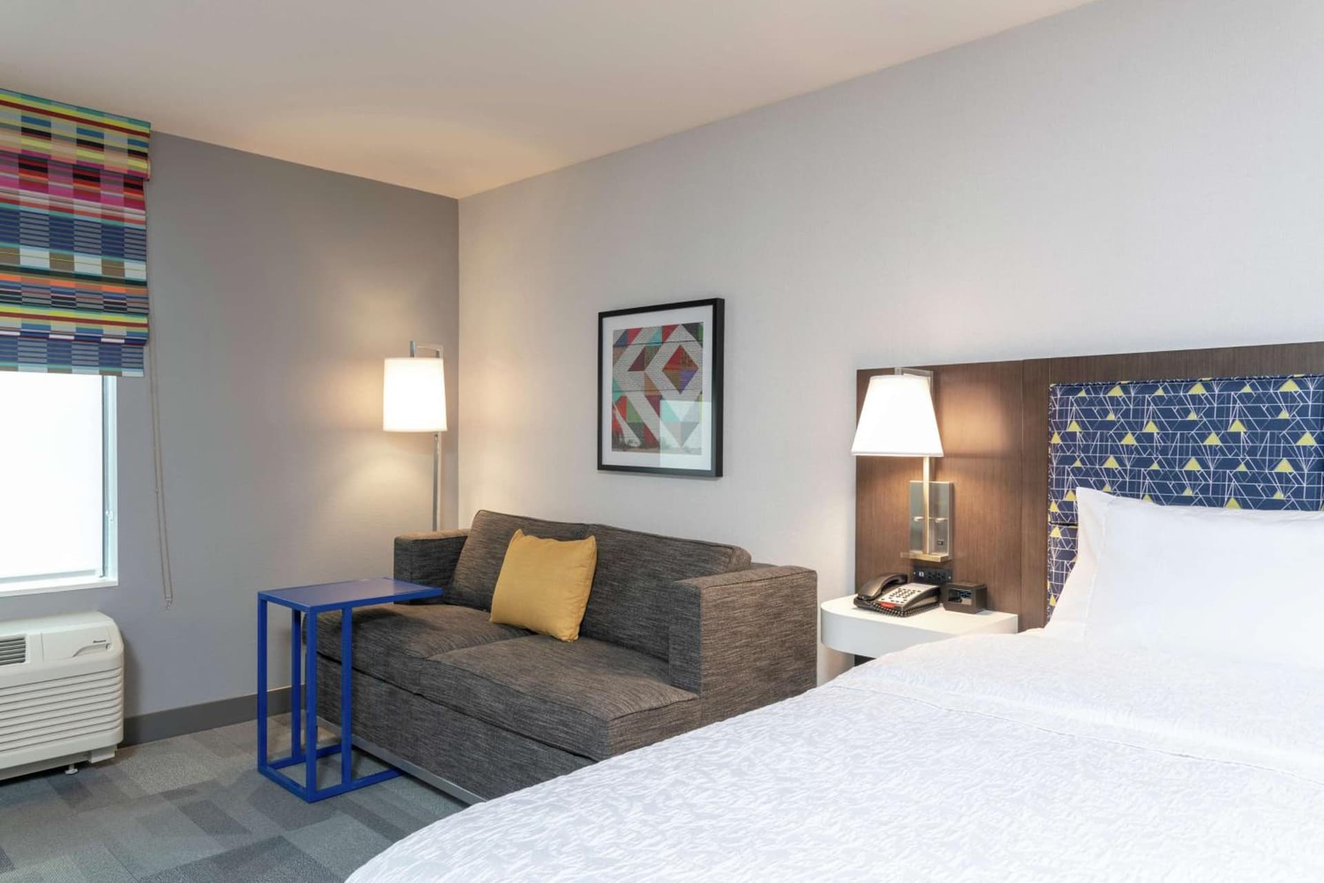 Hampton Inn & Suites Xenia Dayton gallery photo in Xenia, OH — image 13