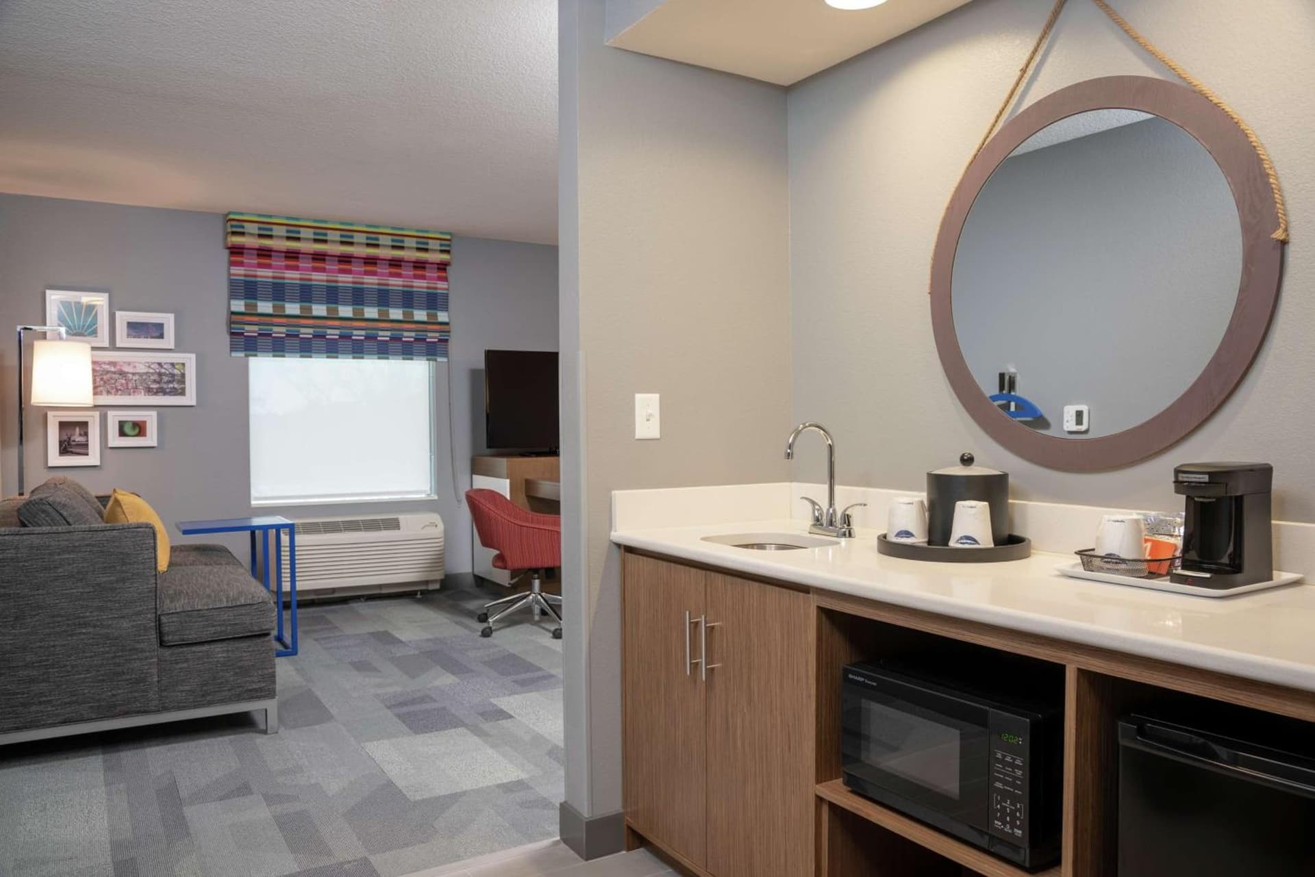 Hampton Inn & Suites Xenia Dayton gallery photo in Xenia, OH — image 22