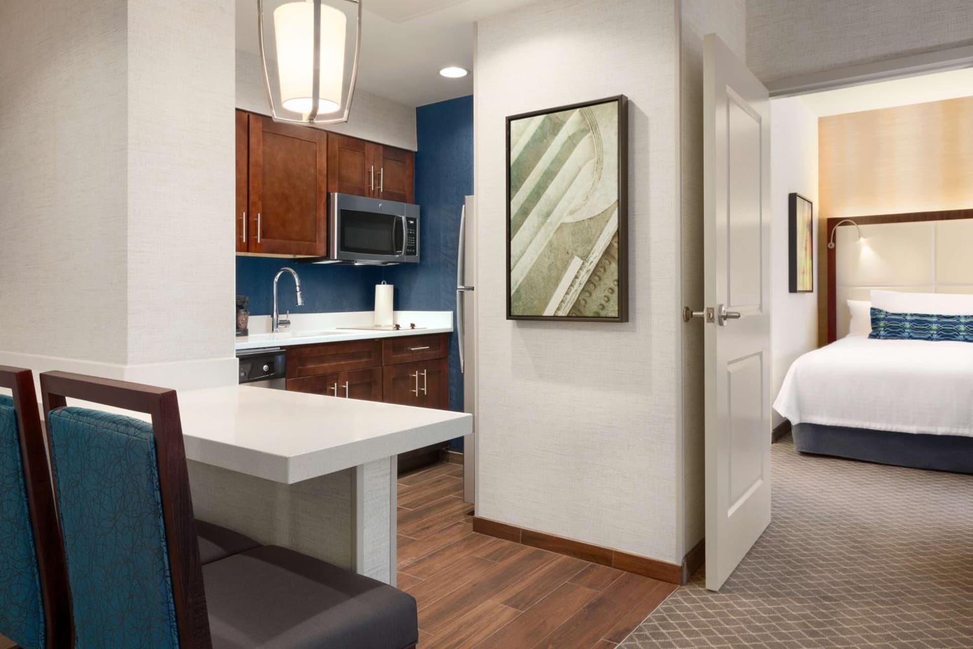 Homewood Suites By Hilton Arlington Rosslyn Key Bridge gallery photo in Arlington, VA — image 17