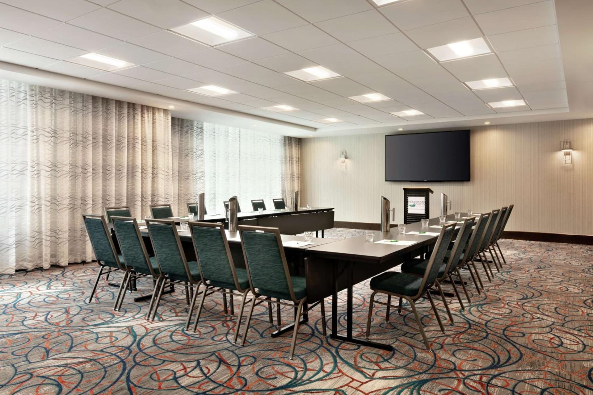 Homewood Suites By Hilton Arlington Rosslyn Key Bridge gallery photo in Arlington, VA — image 8