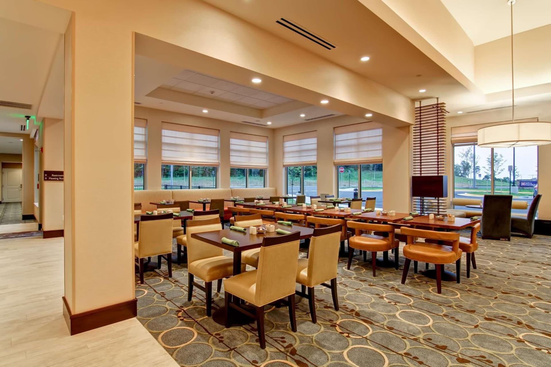Hilton Garden Inn Woodbridge property views in Woodbridge, VA — gallery photo 3