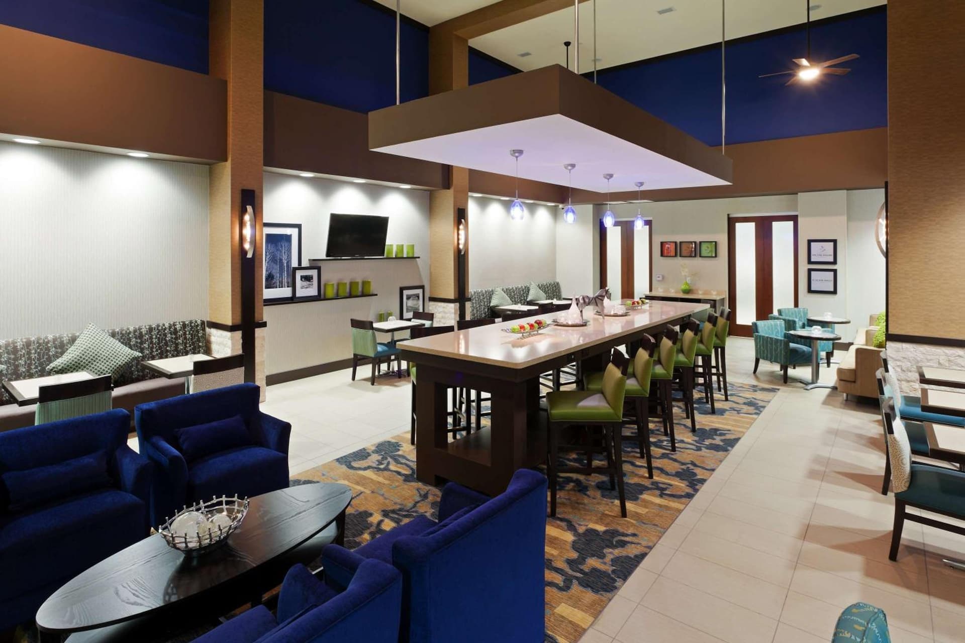 Hampton Inn & Suites Denver Airport / Gateway Park gallery photo in Aurora, CO — image 26