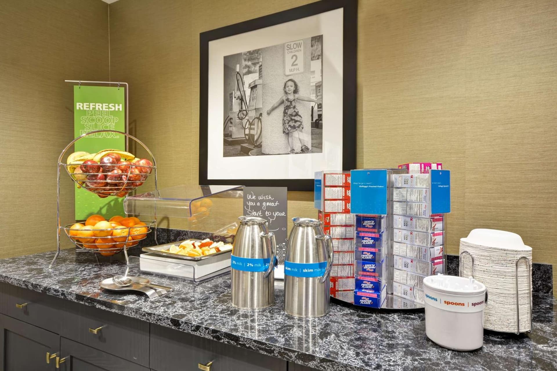 Hampton Inn & Suites Detroit/Warren gallery photo in Warren, MI — image 25