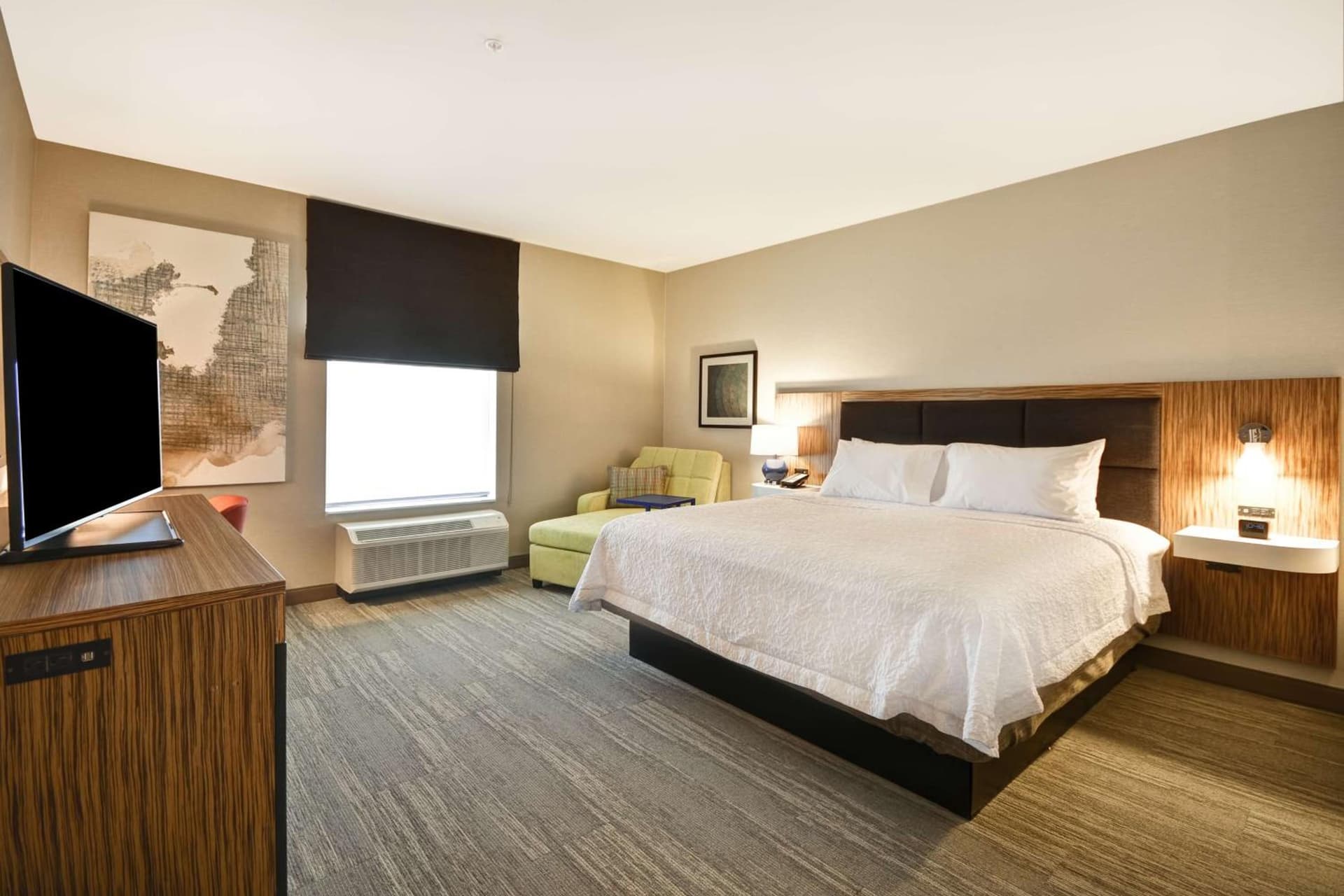 Hampton Inn & Suites Detroit/Warren gallery photo in Warren, MI — image 29