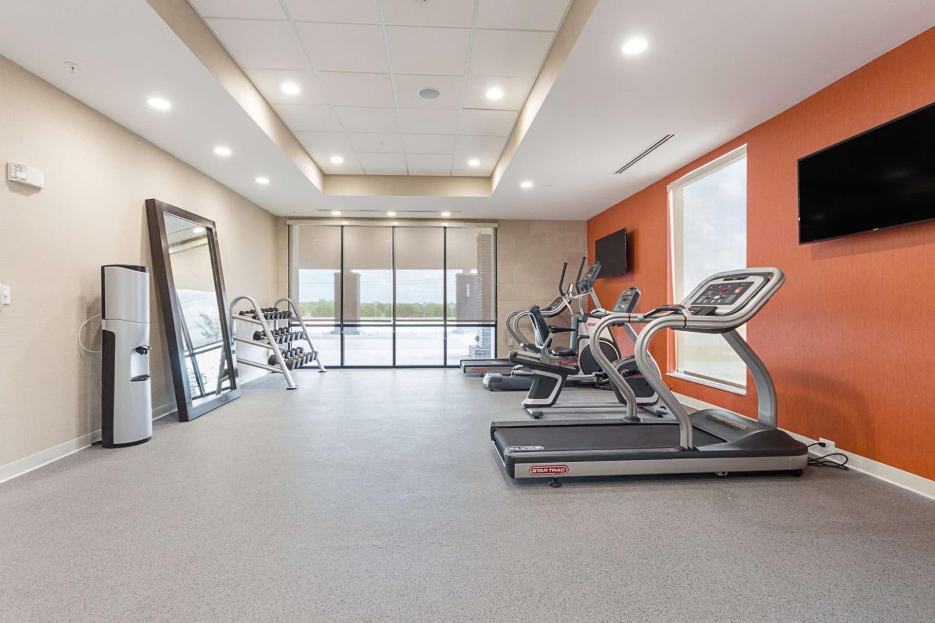 Home2 Suites By Hilton Dallas Grand Prairie gallery photo in Grand Prairie, TX — image 23