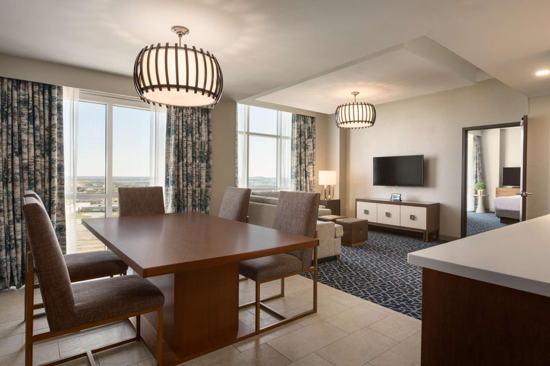 Embassy Suites By Hilton Denton Convention Center gallery photo in Denton, TX — image 24