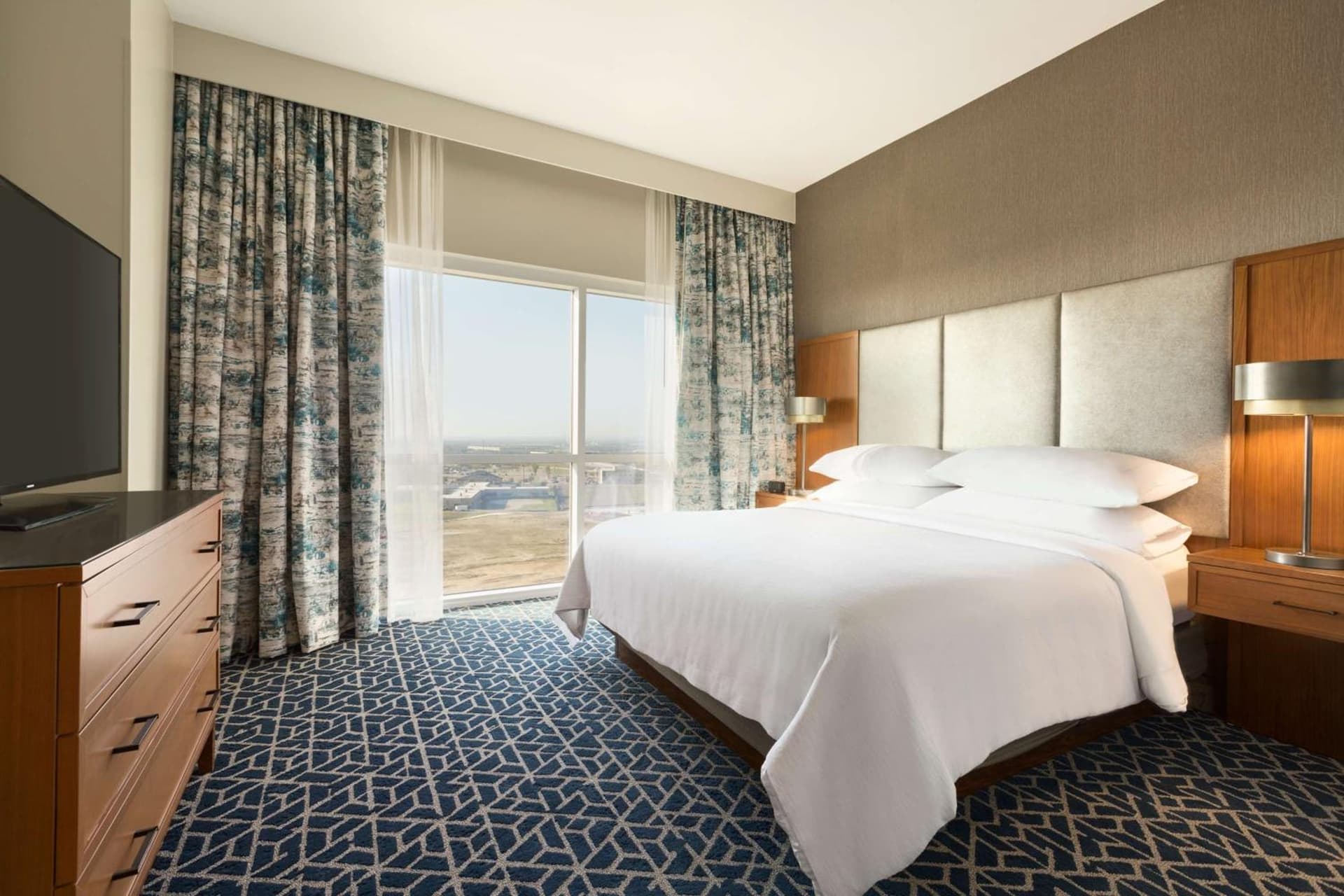 Embassy Suites By Hilton Denton Convention Center gallery photo in Denton, TX — image 4
