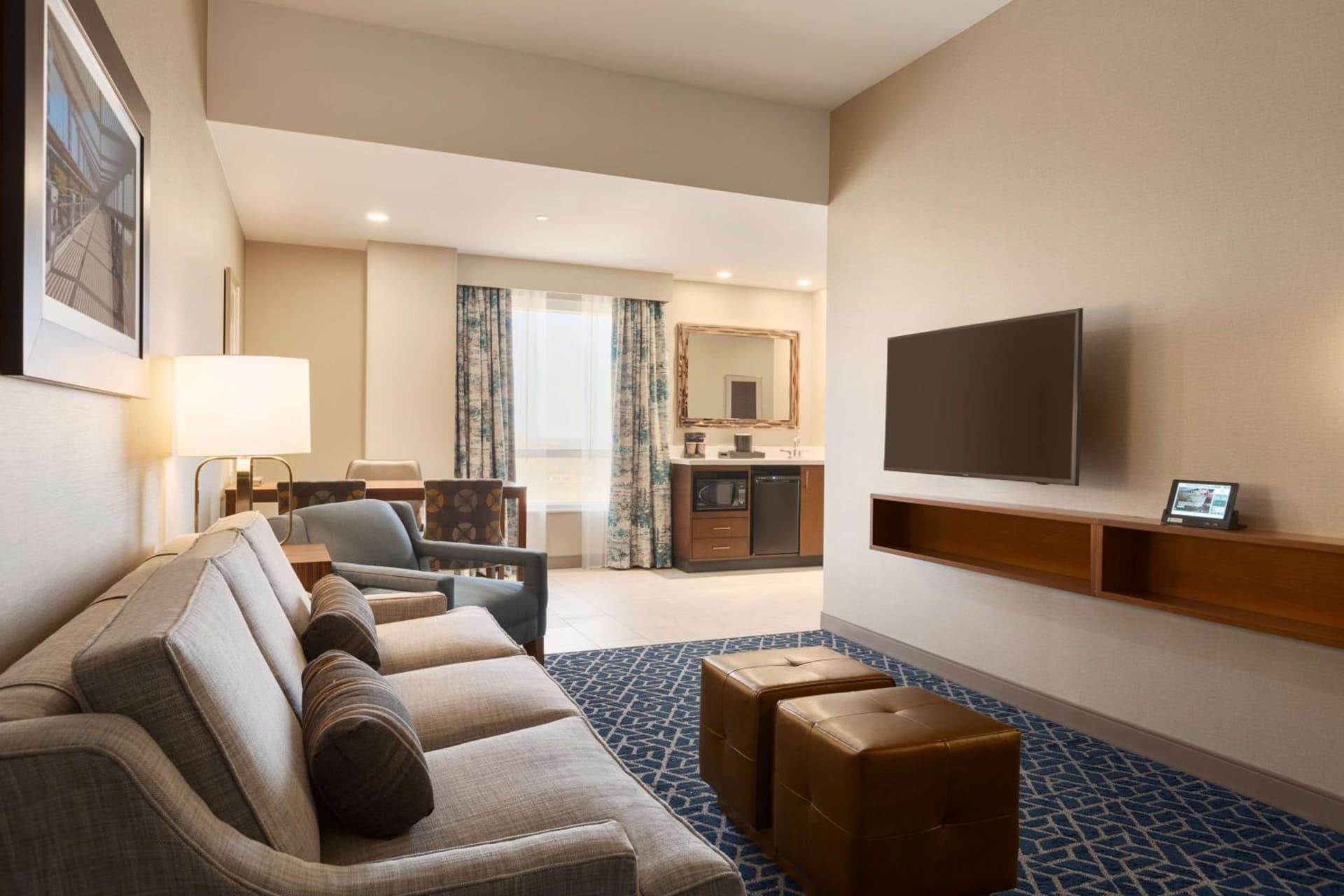 Embassy Suites By Hilton Denton Convention Center gallery photo in Denton, TX — image 13