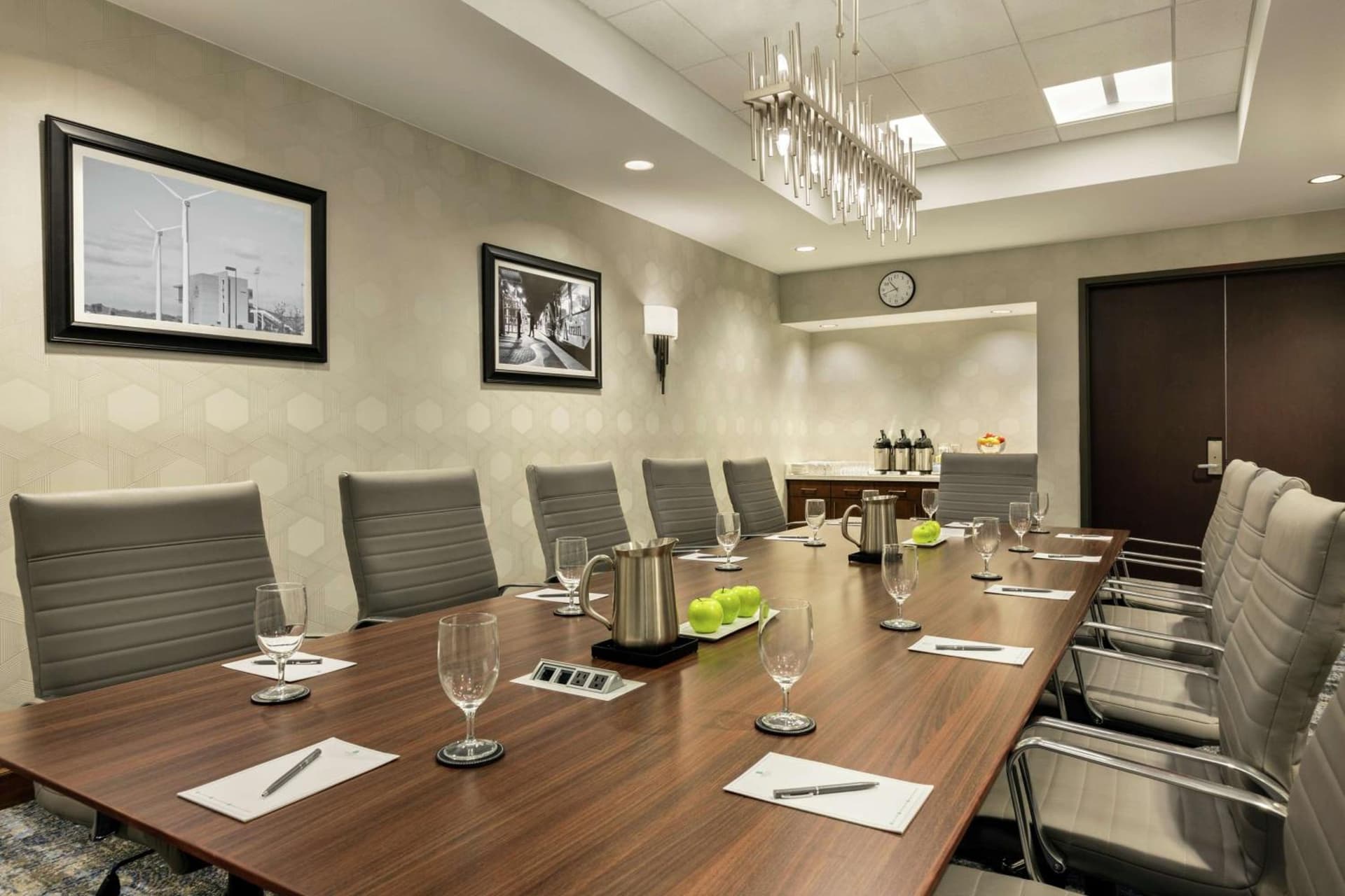 Embassy Suites By Hilton Denton Convention Center gallery photo in Denton, TX — image 34