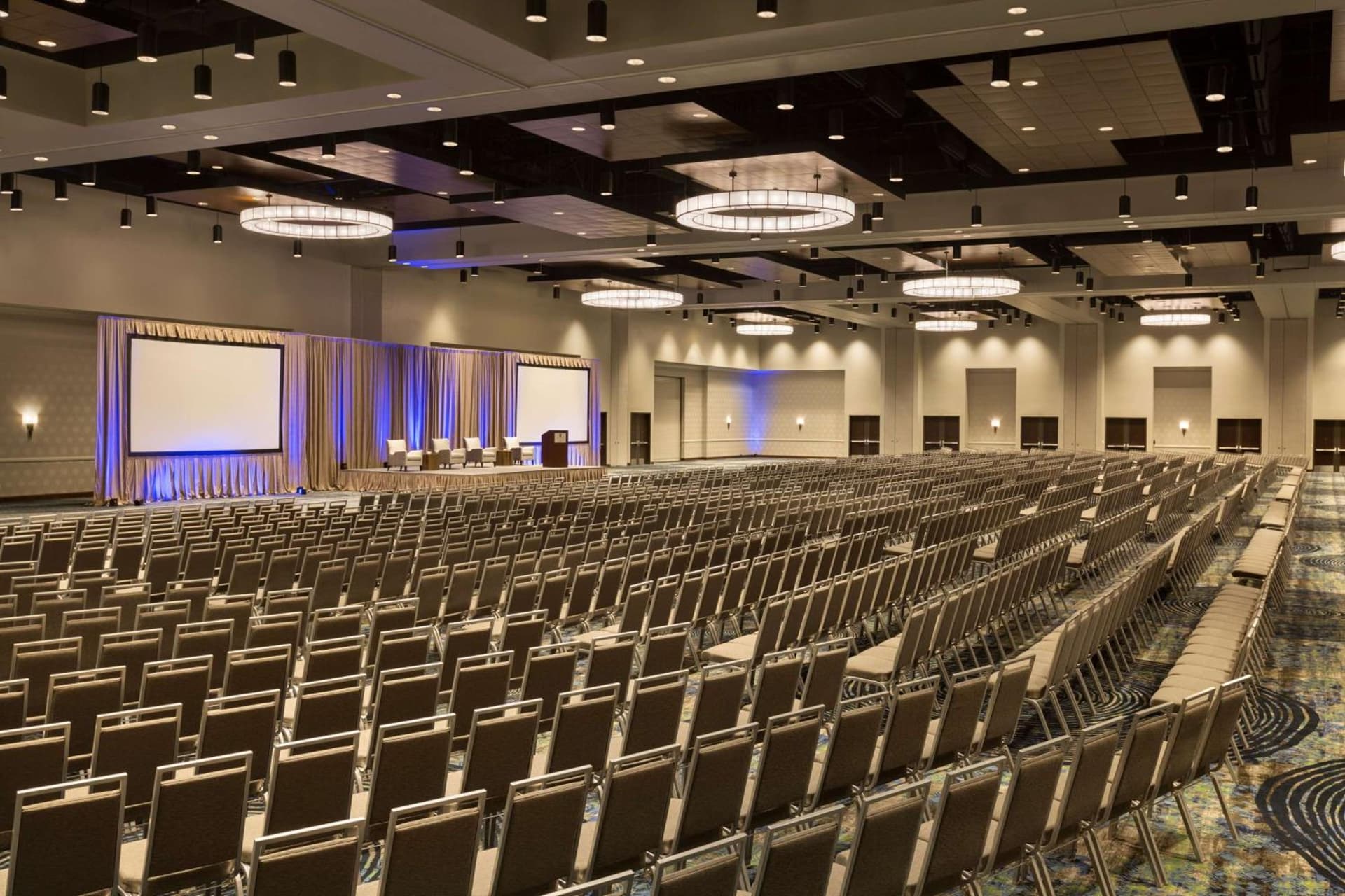Embassy Suites By Hilton Denton Convention Center gallery photo in Denton, TX — image 29