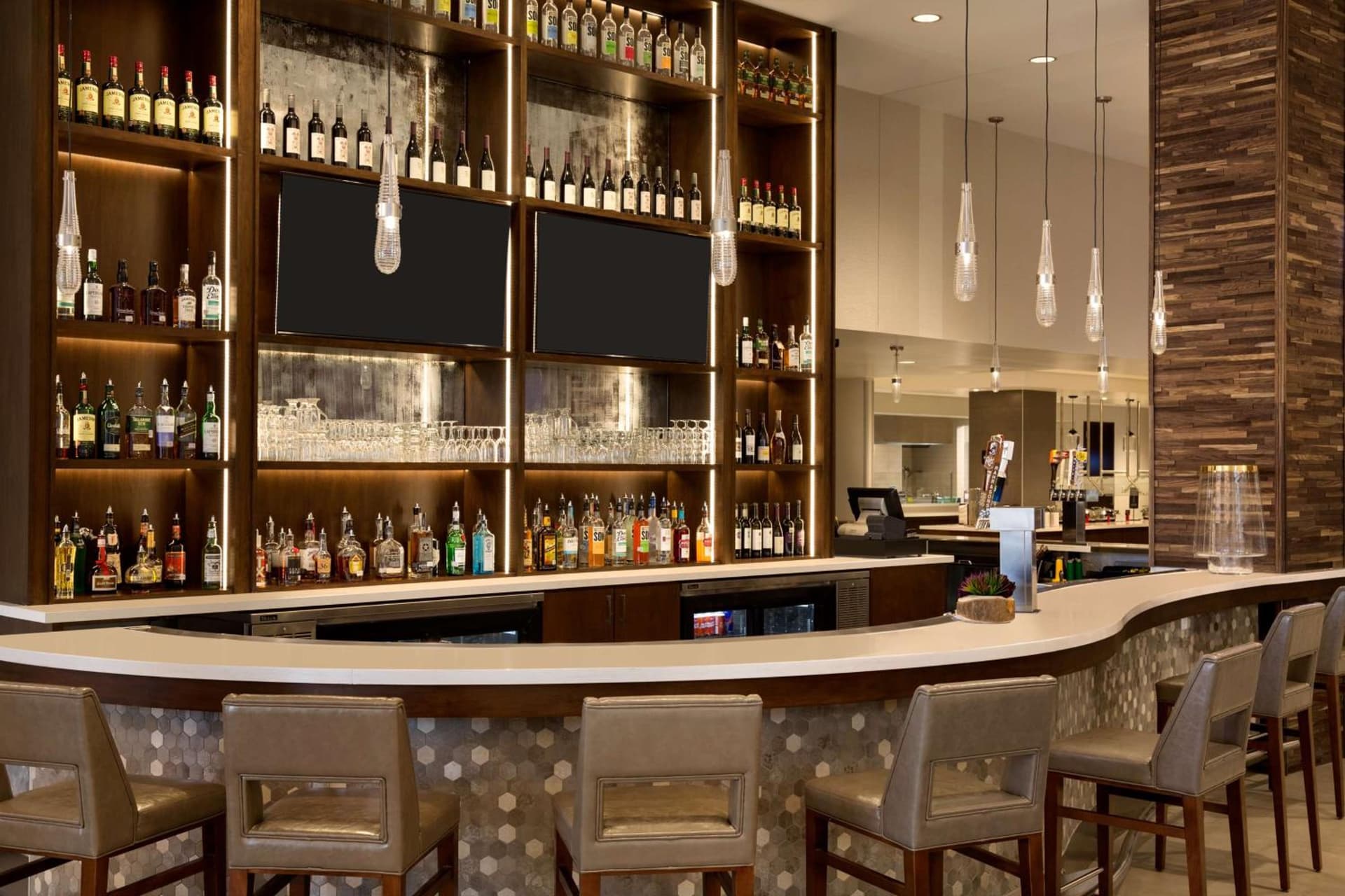 Embassy Suites By Hilton Denton Convention Center gallery photo in Denton, TX — image 19
