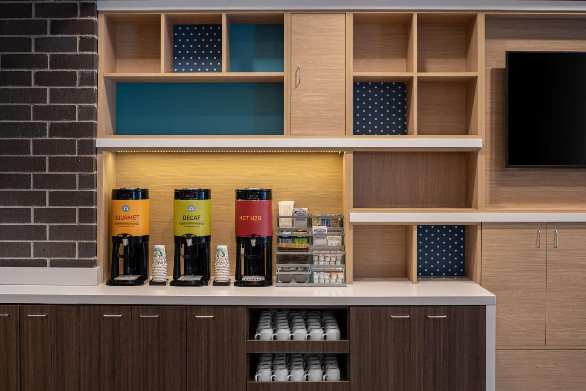 Home2 Suites by Hilton Des Moines at Drake University gallery photo in Des Moines, IA — image 29