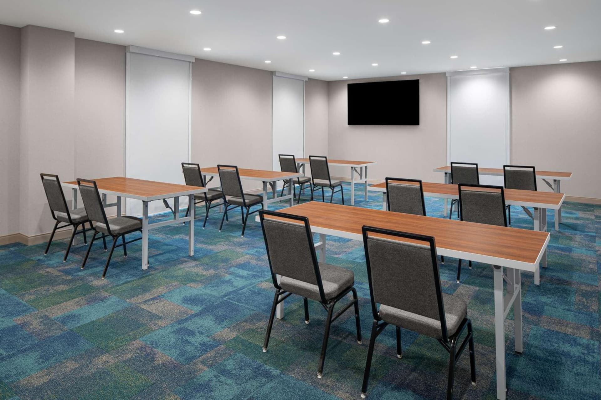 Home2 Suites by Hilton Des Moines at Drake University gallery photo in Des Moines, IA — image 26