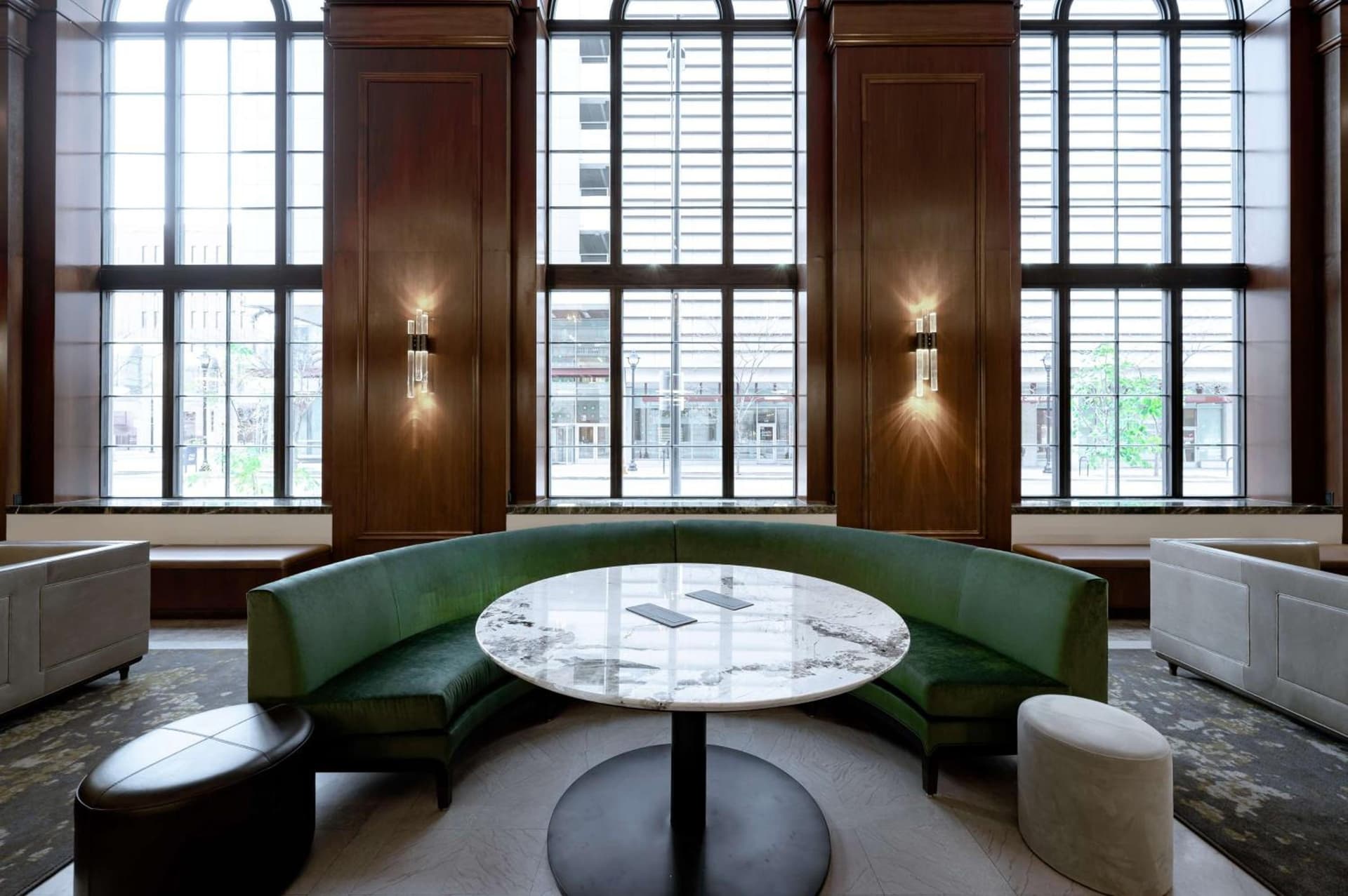 Hotel Fort Des Moines, Curio Collection By Hilton gallery photo in Des Moines, IA — image 6