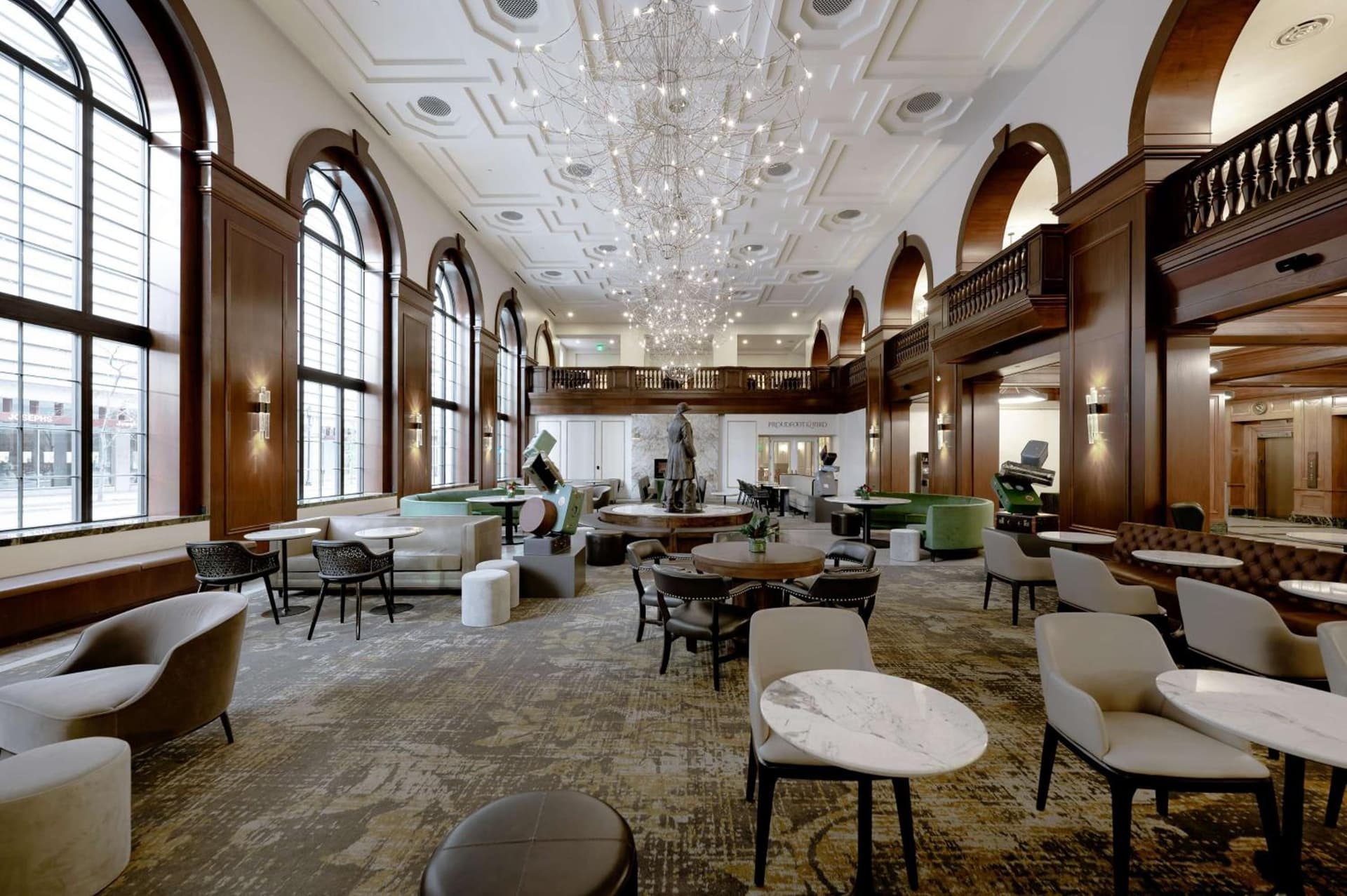 Hotel Fort Des Moines, Curio Collection By Hilton gallery photo in Des Moines, IA — image 61