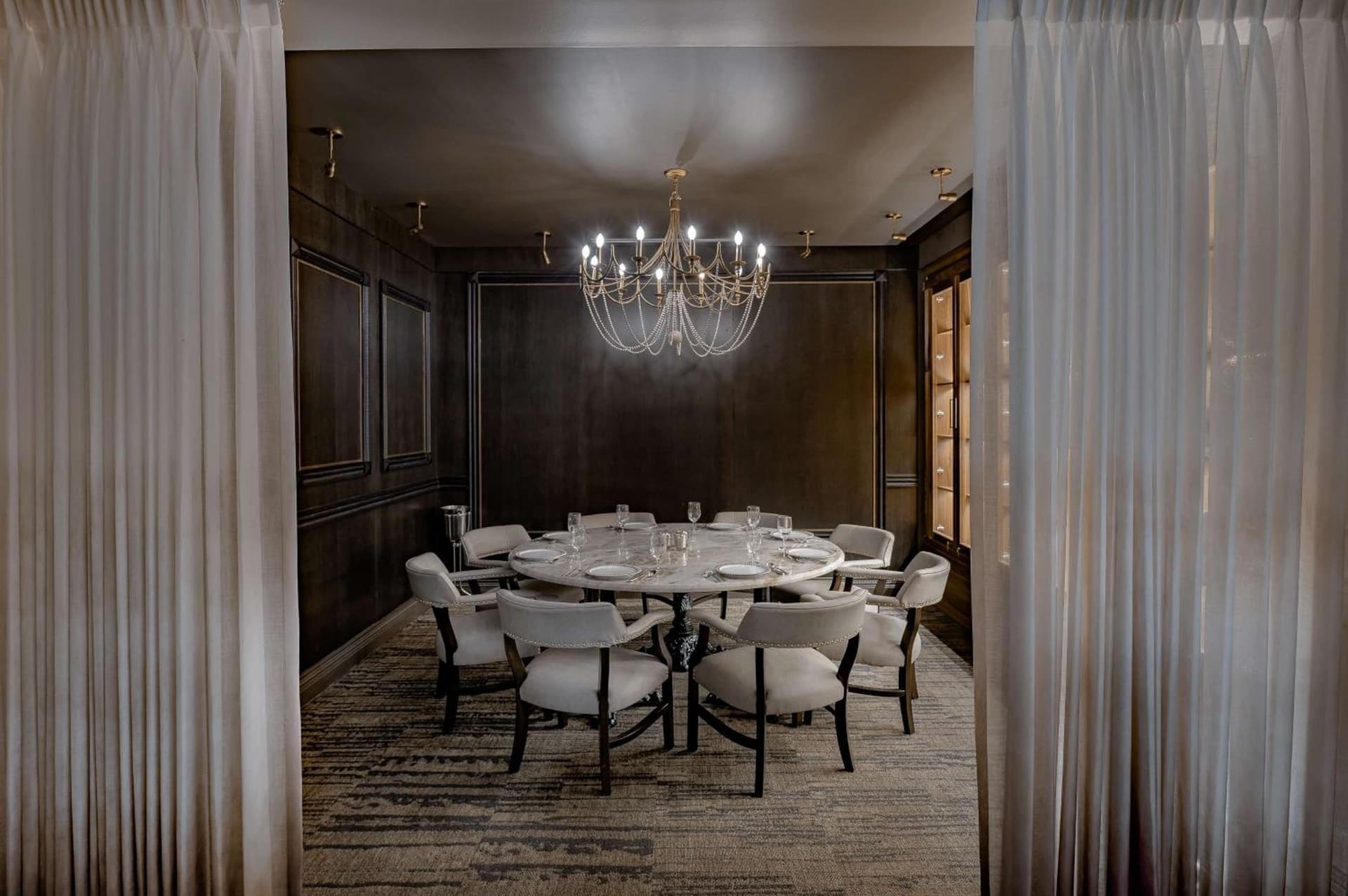 Hotel Fort Des Moines, Curio Collection By Hilton gallery photo in Des Moines, IA — image 115