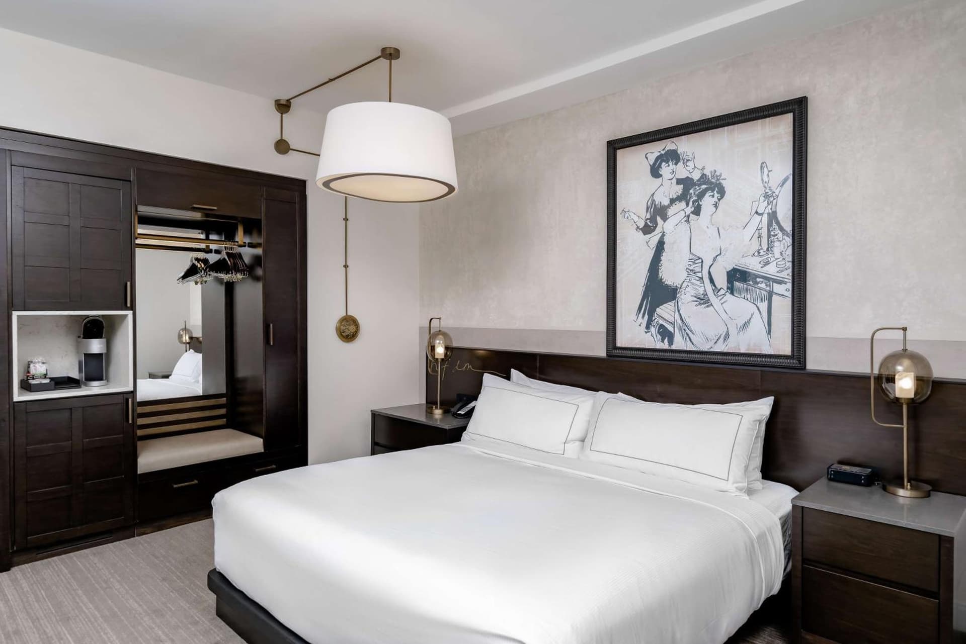 Hotel Fort Des Moines, Curio Collection By Hilton gallery photo in Des Moines, IA — image 9