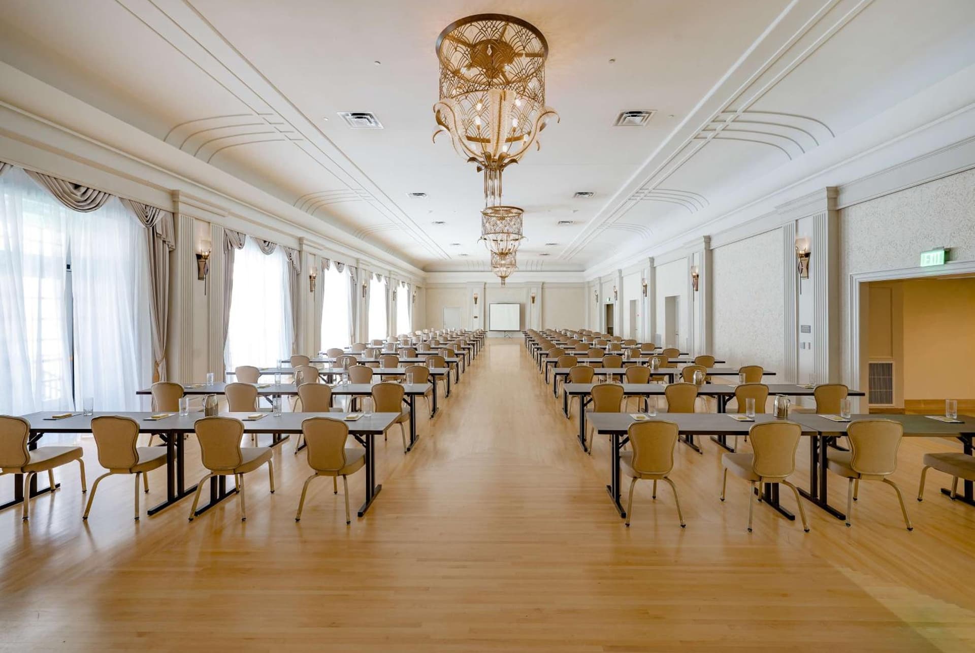 Hotel Fort Des Moines, Curio Collection By Hilton gallery photo in Des Moines, IA — image 110