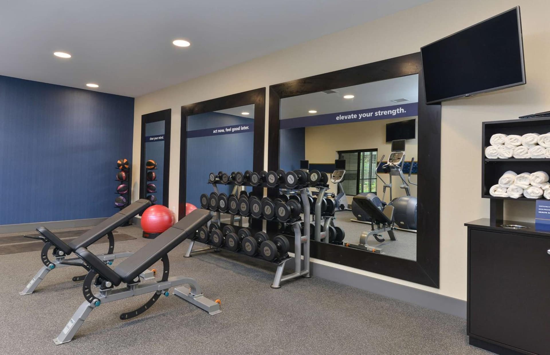 Hampton Inn & Suites Des Moines Downtown gallery photo in Des Moines, IA — image 4