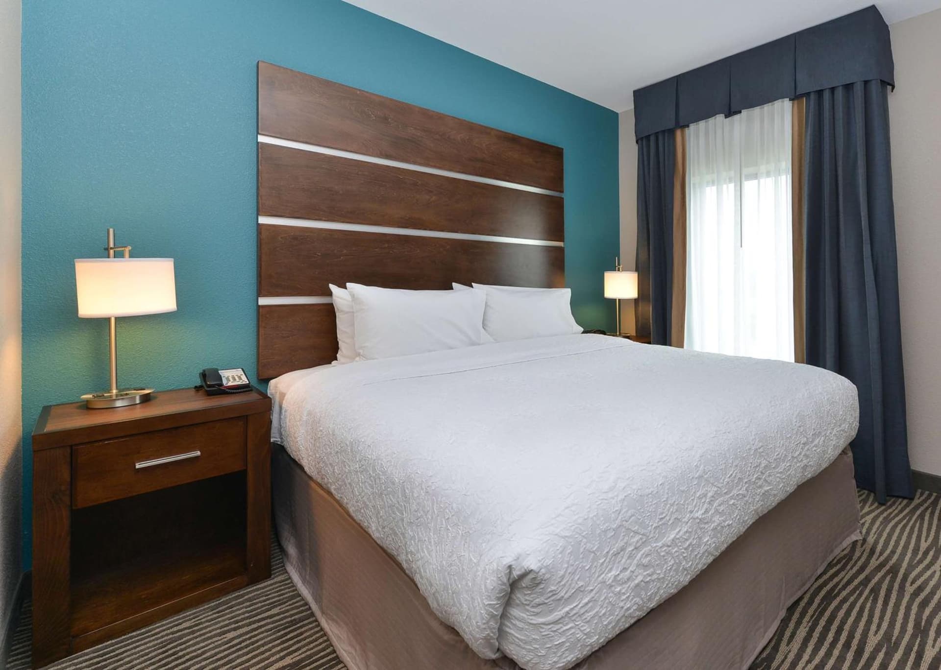 Hampton Inn & Suites Des Moines Downtown gallery photo in Des Moines, IA — image 40