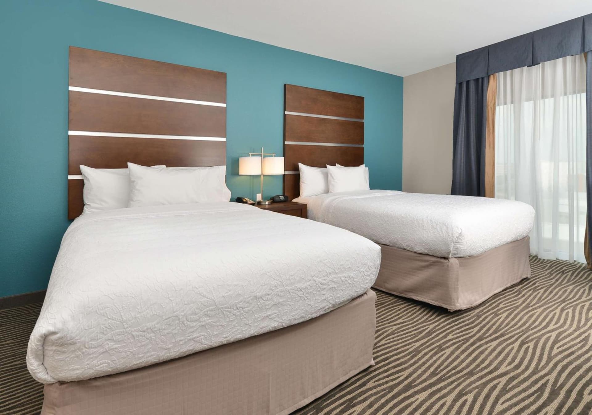 Hampton Inn & Suites Des Moines Downtown gallery photo in Des Moines, IA — image 11