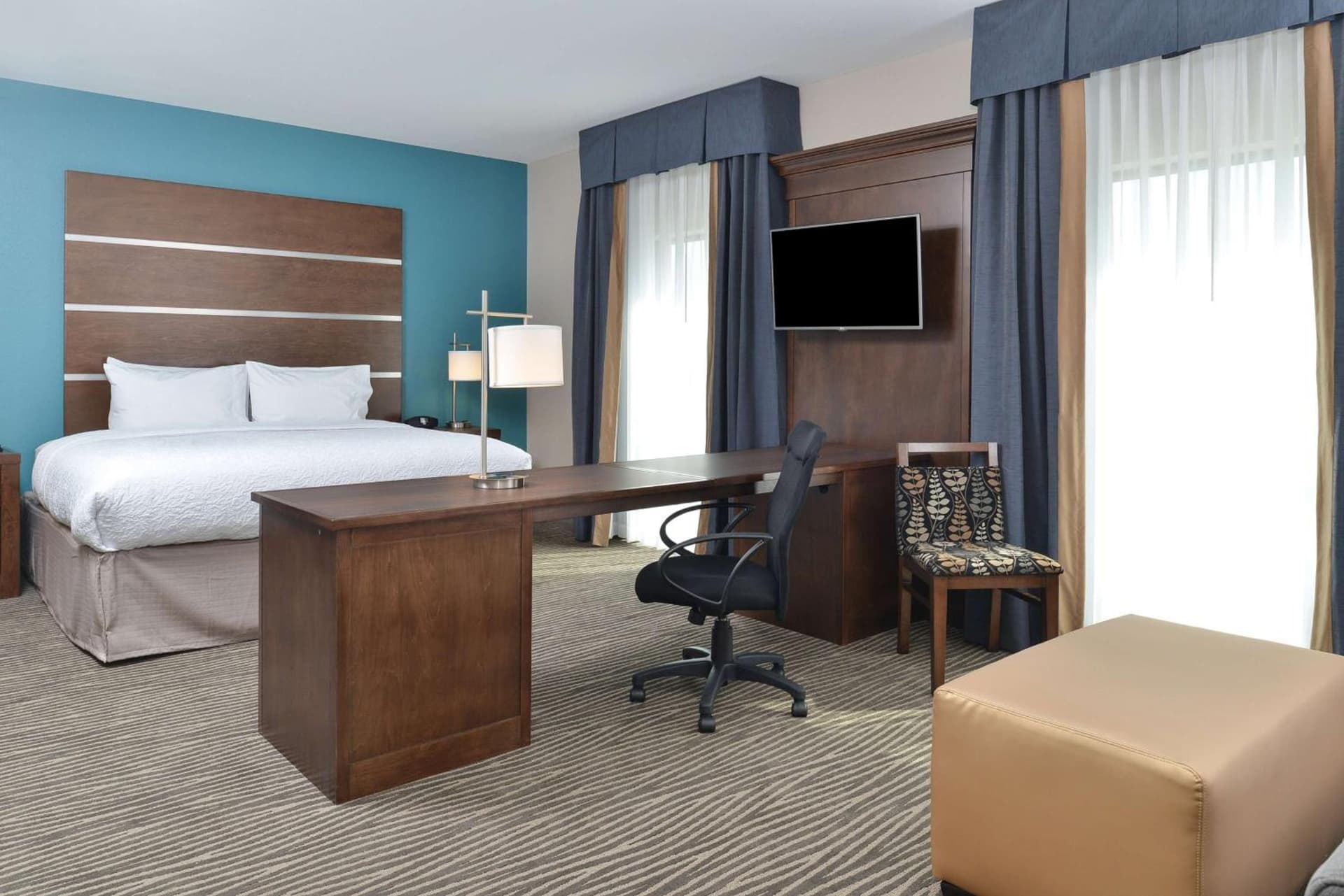 Hampton Inn & Suites Des Moines Downtown gallery photo in Des Moines, IA — image 16